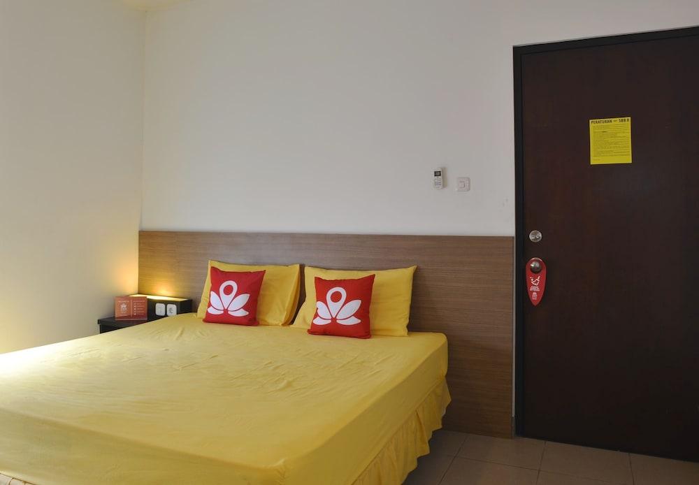 Zen Setiabudi Barat Guest house