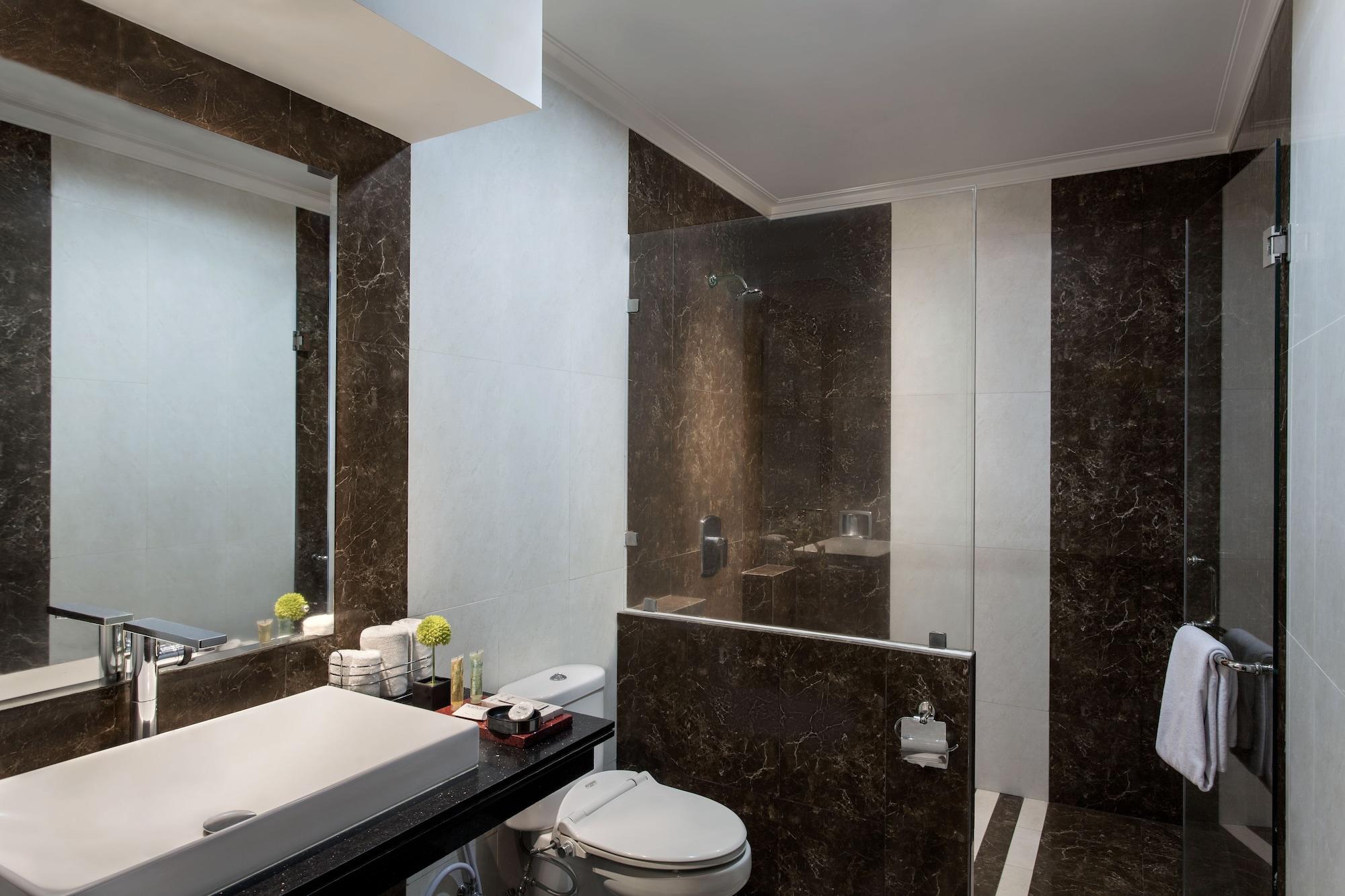 Sahati Hotel