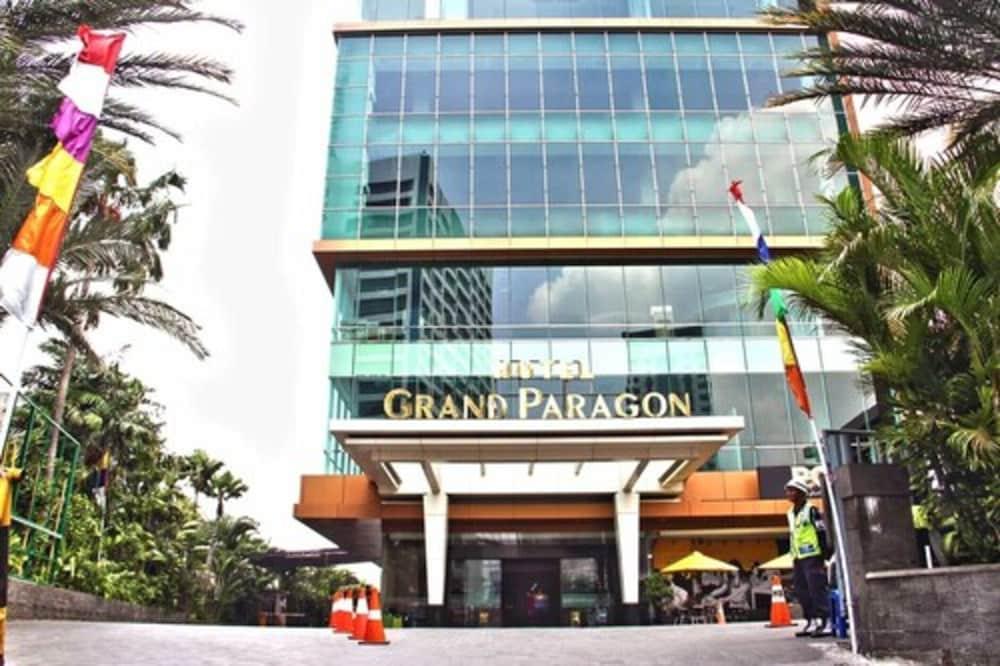 Hotel Grand Paragon 4*