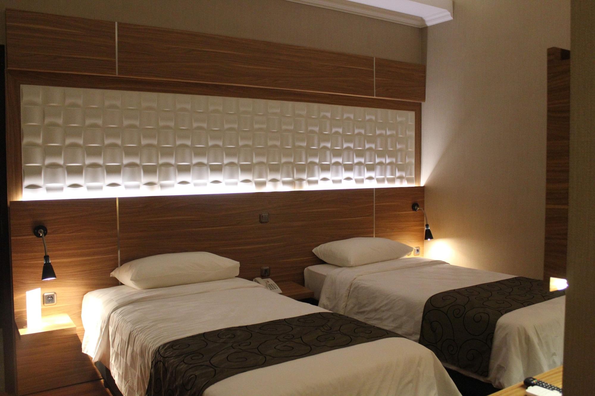 Fontana 2* Jakarta