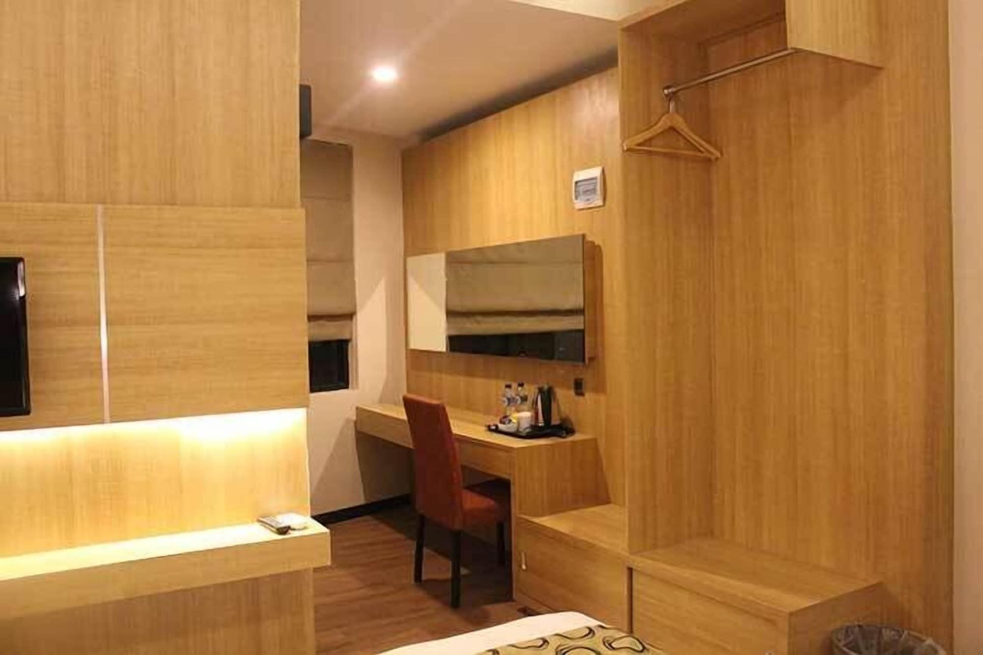 Hotel Fontana Jakarta