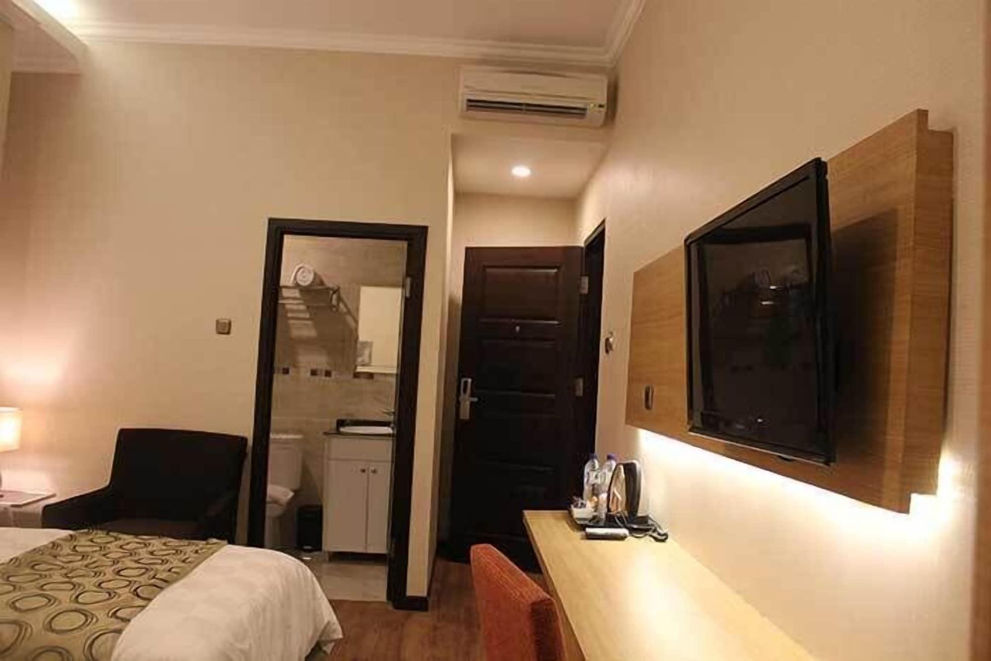 Fontana Hotel Jakarta