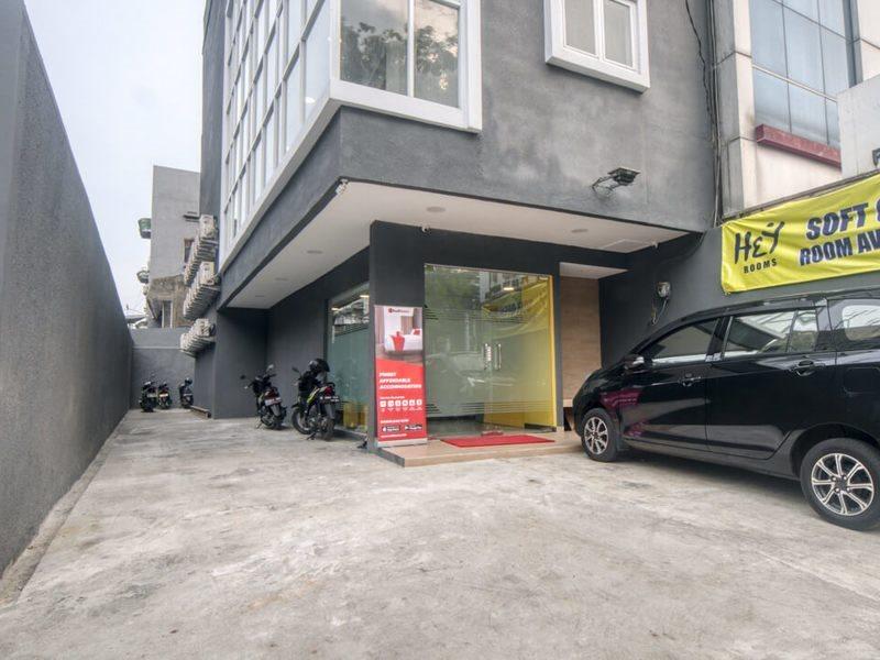 Hotel Super Oyo Cideng Timur Near Monas 2*