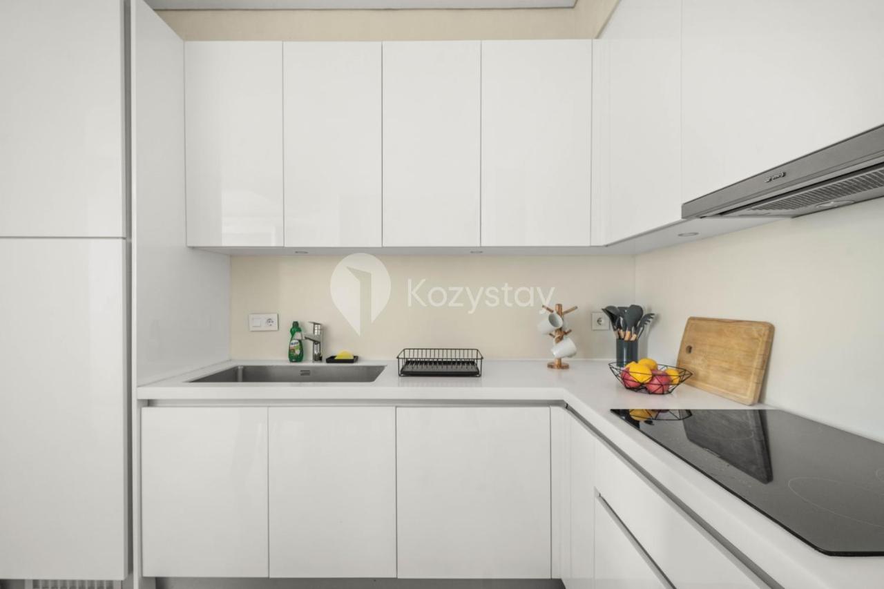 Oasis By Kozystay Senayan Apartment Jakarta