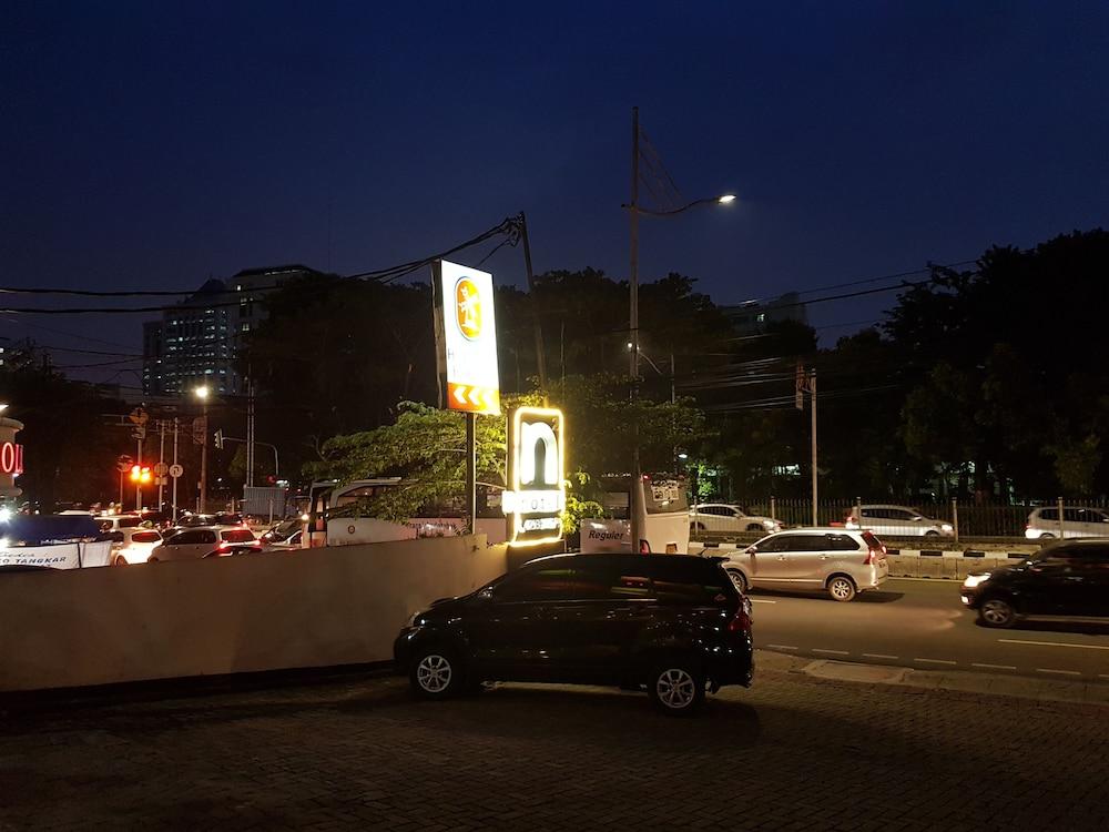 Hotel N2 2*
