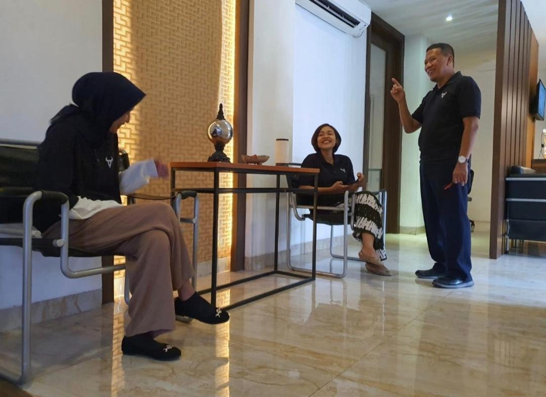 Nhà khách Senayan *