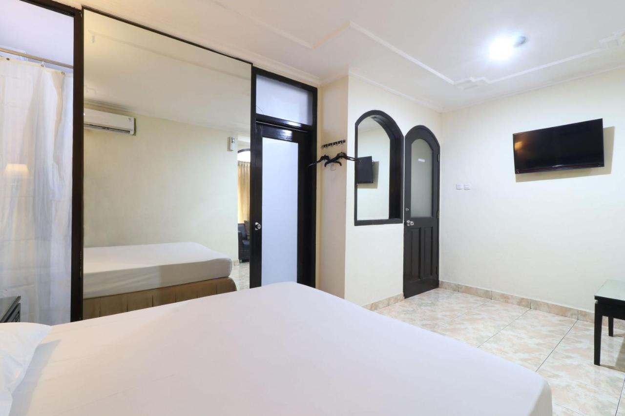 Hotel C'one Pulomas Jakarta