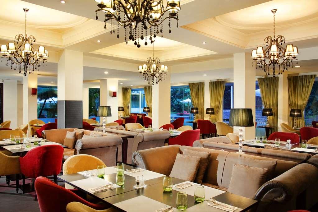 Khách sạn Grandkemang