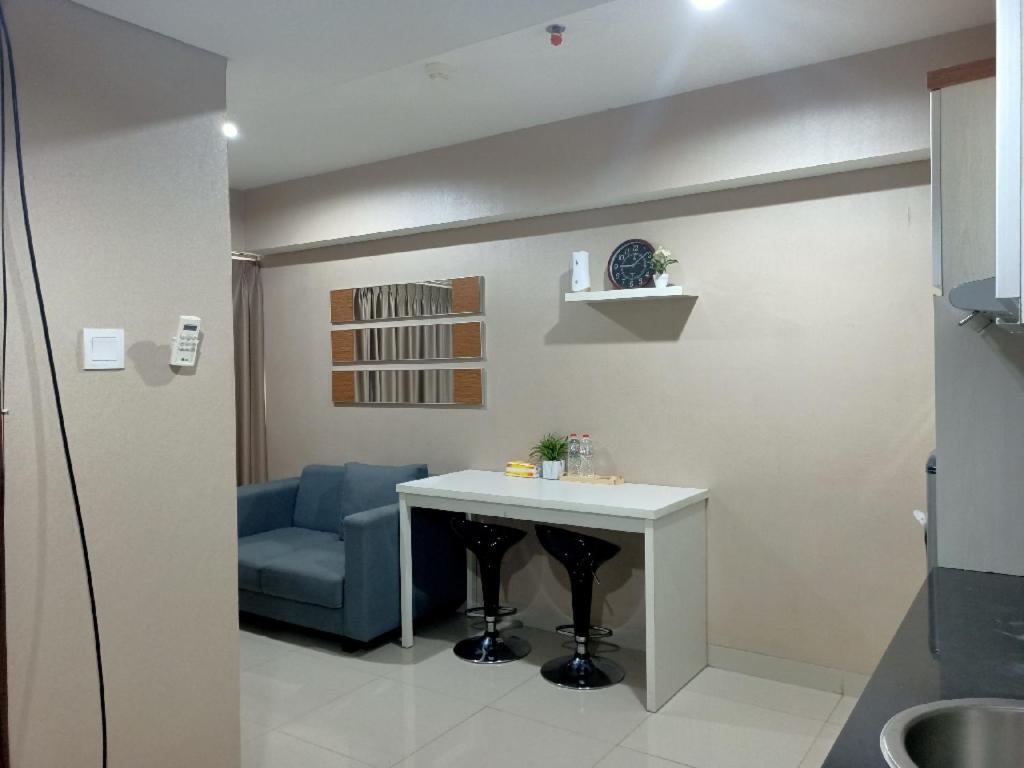 Cozy The H Cawang By Bonzela * Jakarta