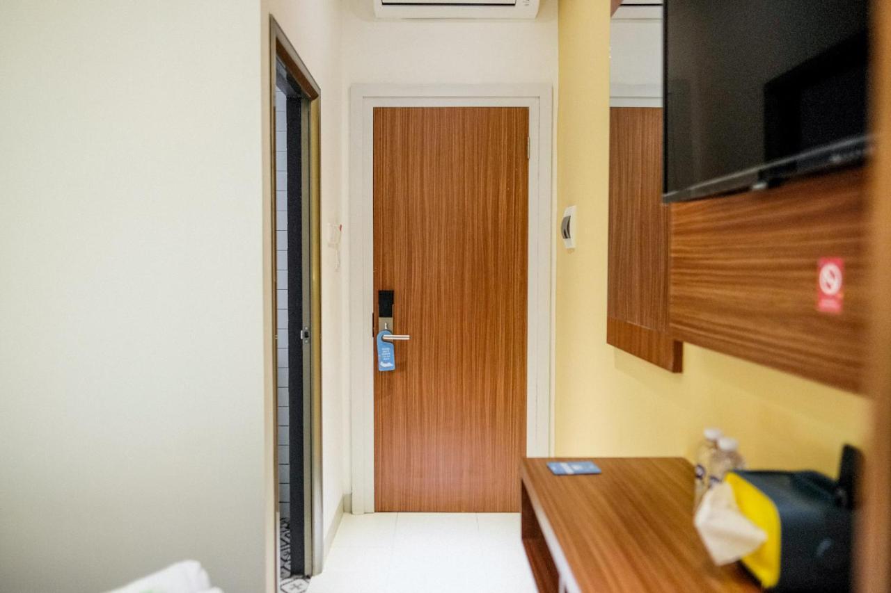 Hotel Sans Roxy
