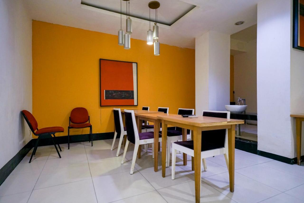 Urbanview Bes Mangga Besar By Reddoorz