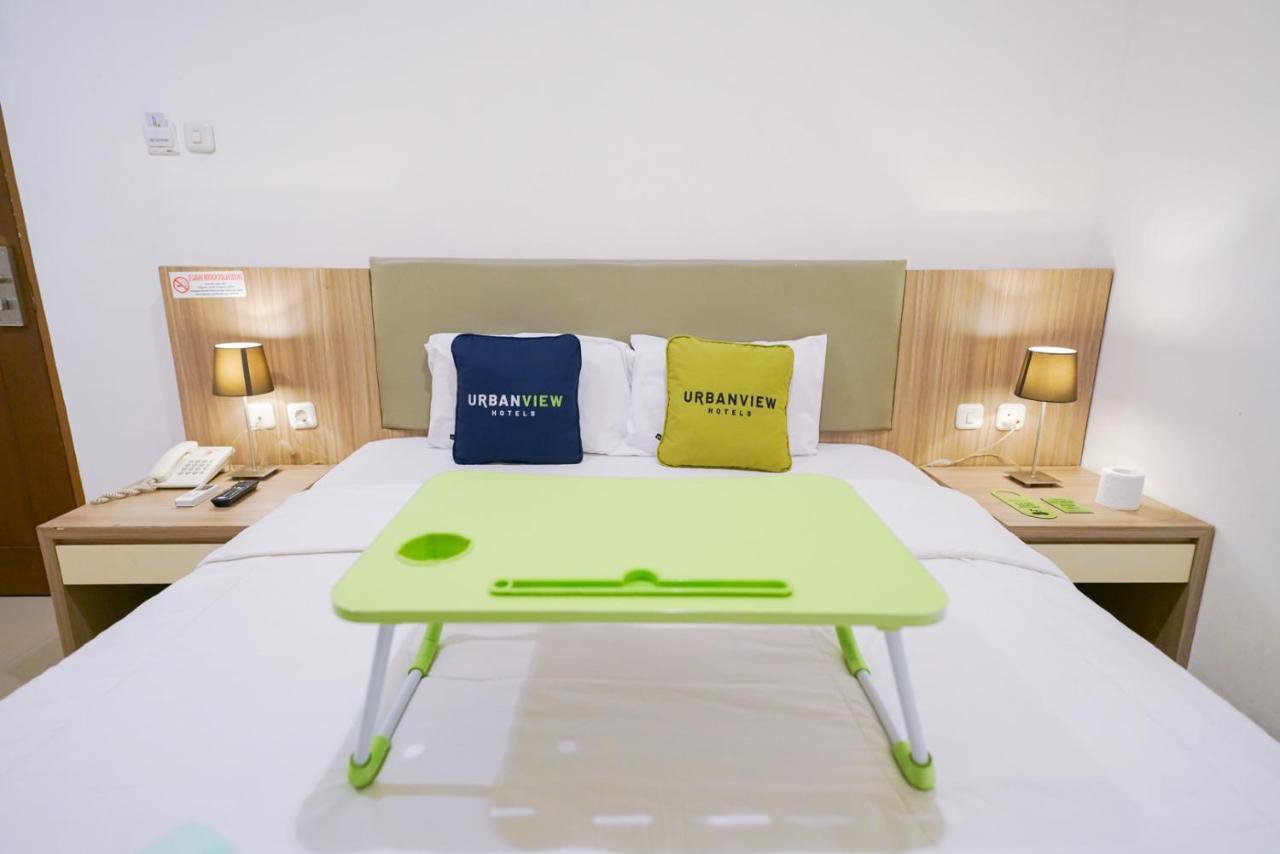 Urbanview Bes Mangga Besar By Reddoorz 3*