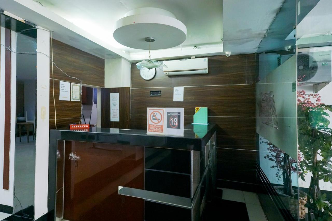 Khách sạn Urbanview Bes Mangga Besar By Reddoorz Jakarta