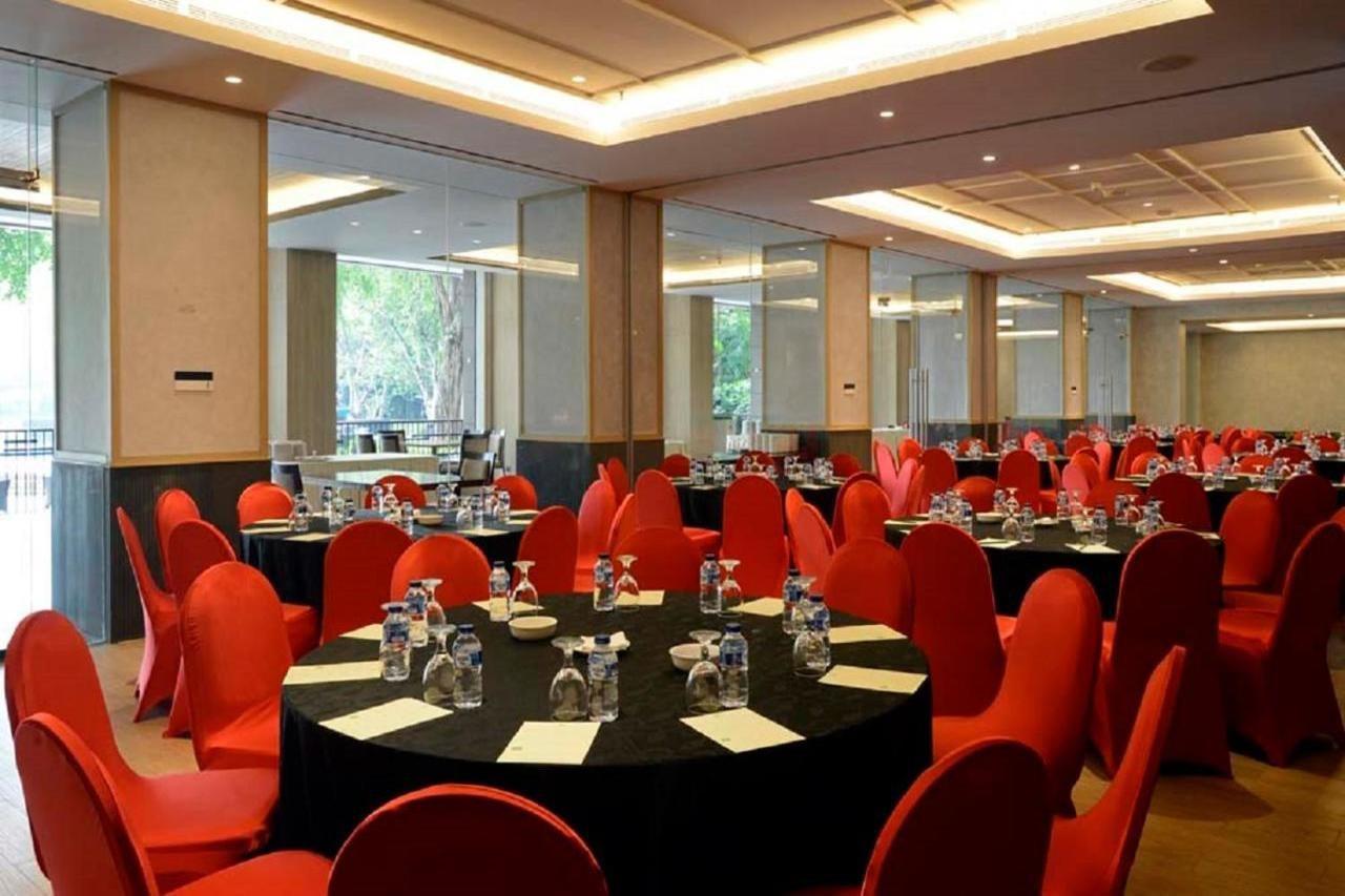 Discovery Ancol Hotel