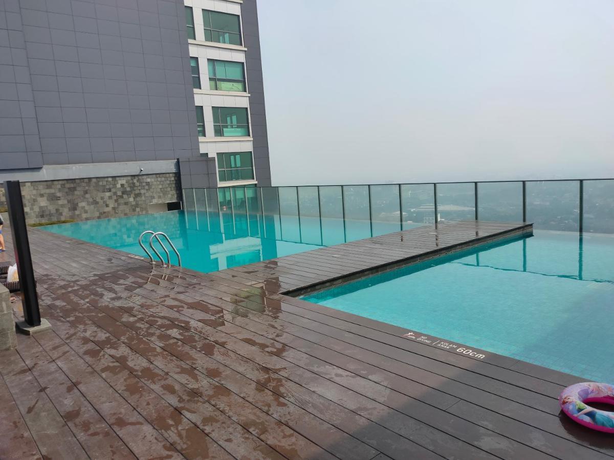 Super Penthouse Stmoritz Apartment, Lippomall Puri Indah * Jacarta