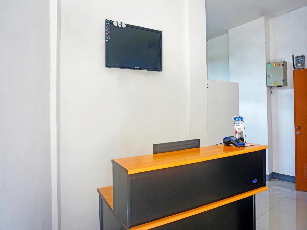 Hotel Oyo 91412 Ameera Syariah