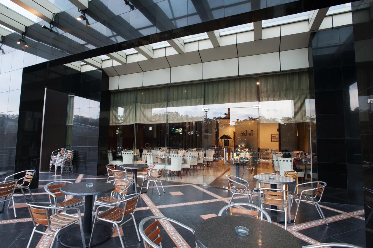 Hotel Grand 3*
