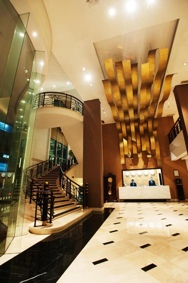 Hotel Grand Jacarta