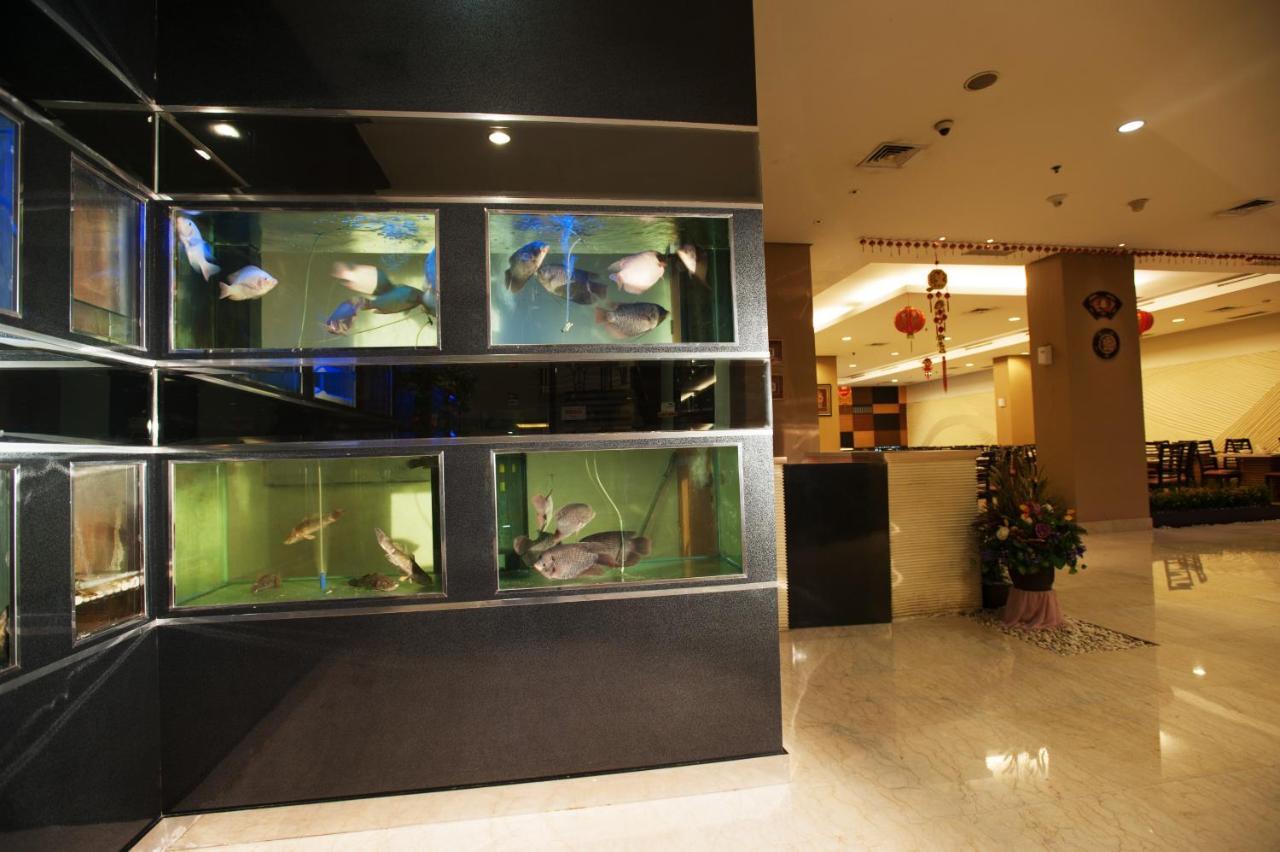 Hotel Grand 3*