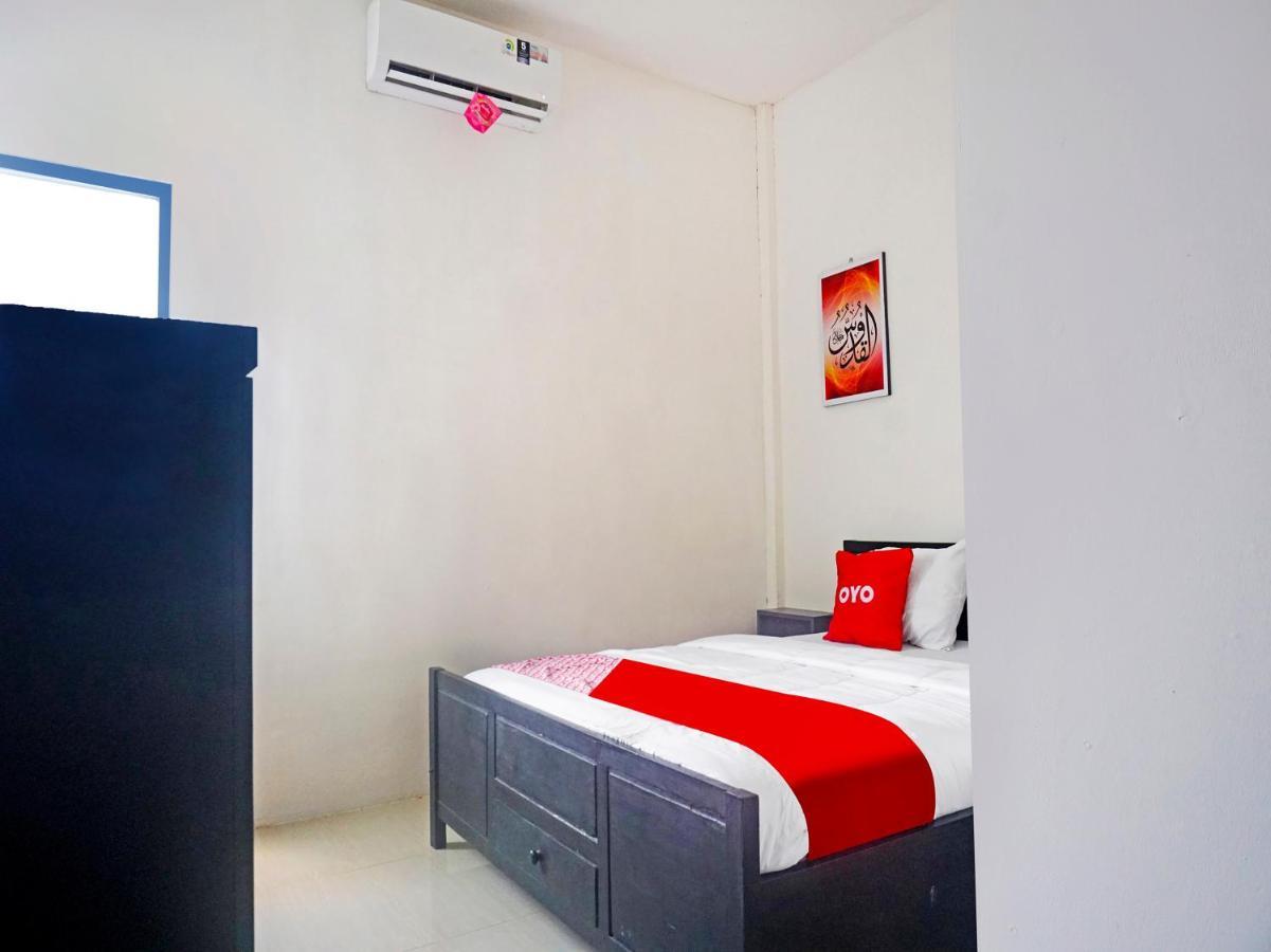 Oyo 91412 Ameera Jakarta