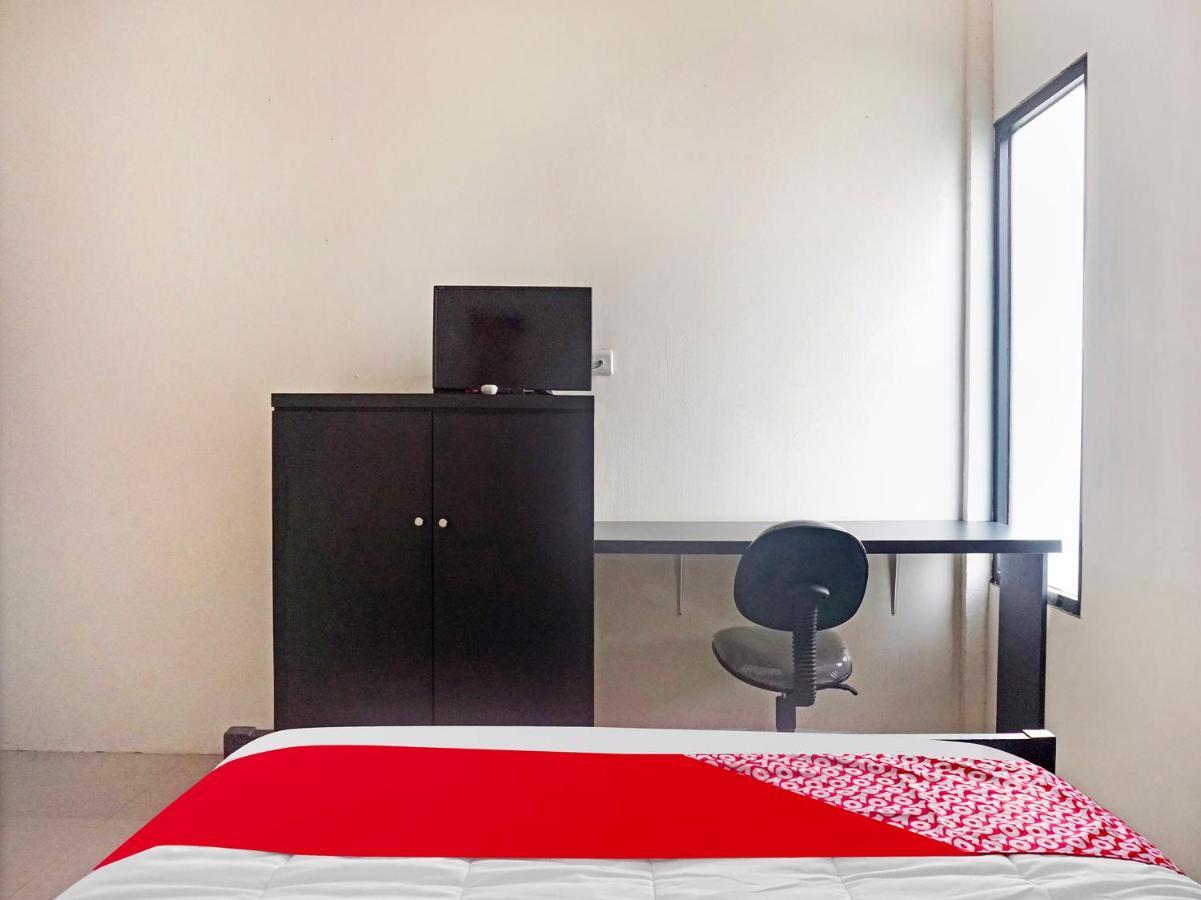 Oyo 91412 Ameera Jakarta
