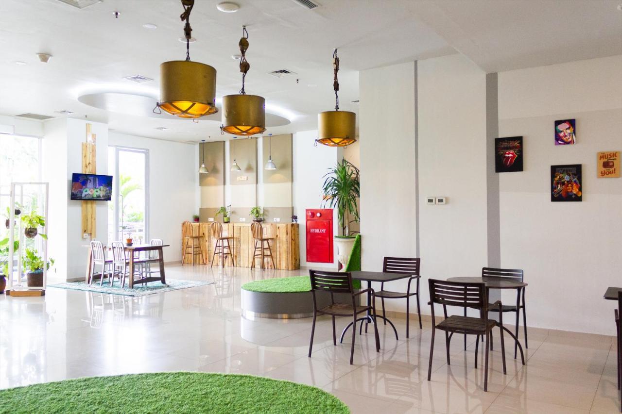 Pop! Kelapa Gading Hotel