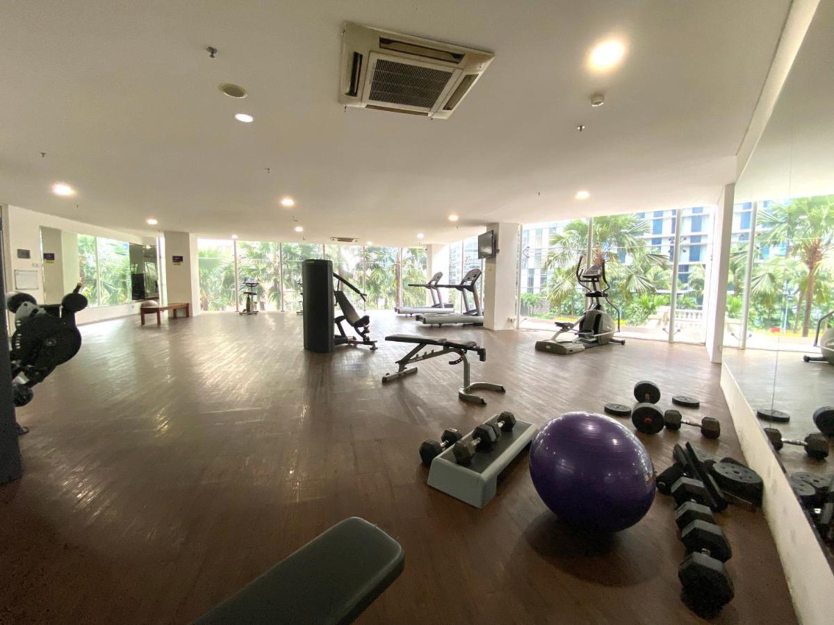 Apartment Cozy 2br Apt Right Next To Park Mall