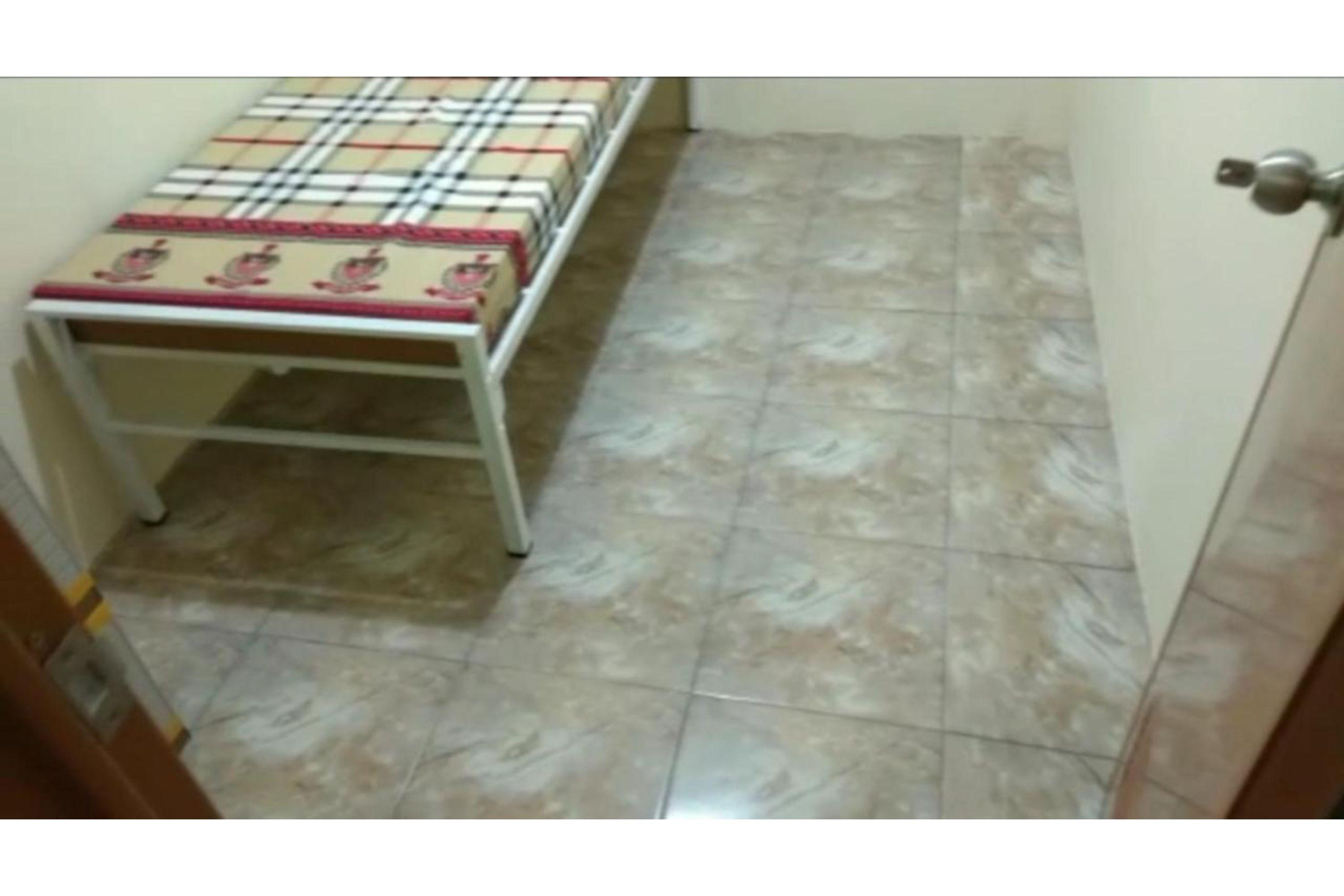 Eiffel Petojo - Female Only Guest house 2*