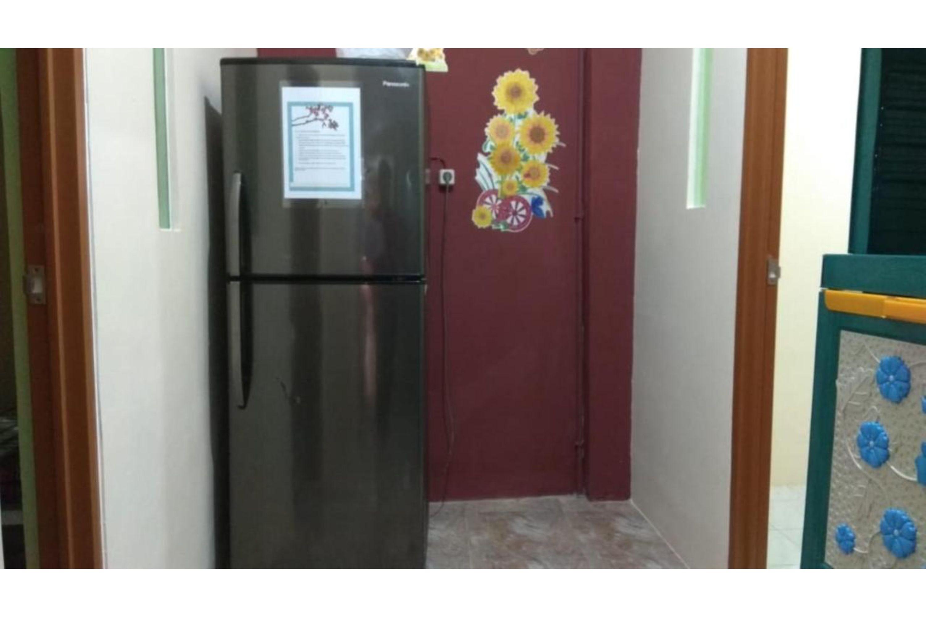 Eiffel Petojo - Female Only 2* Jakarta