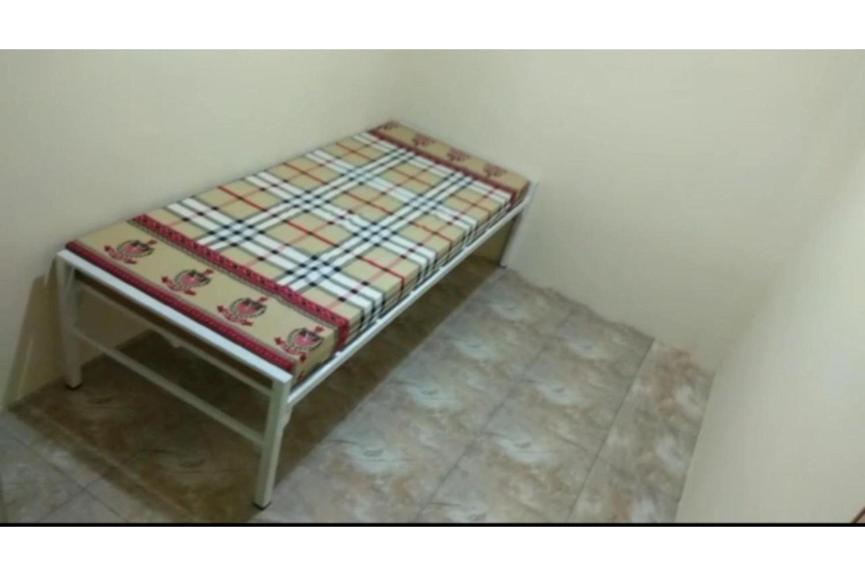 Eiffel Petojo - Female Only Guest house Jakarta