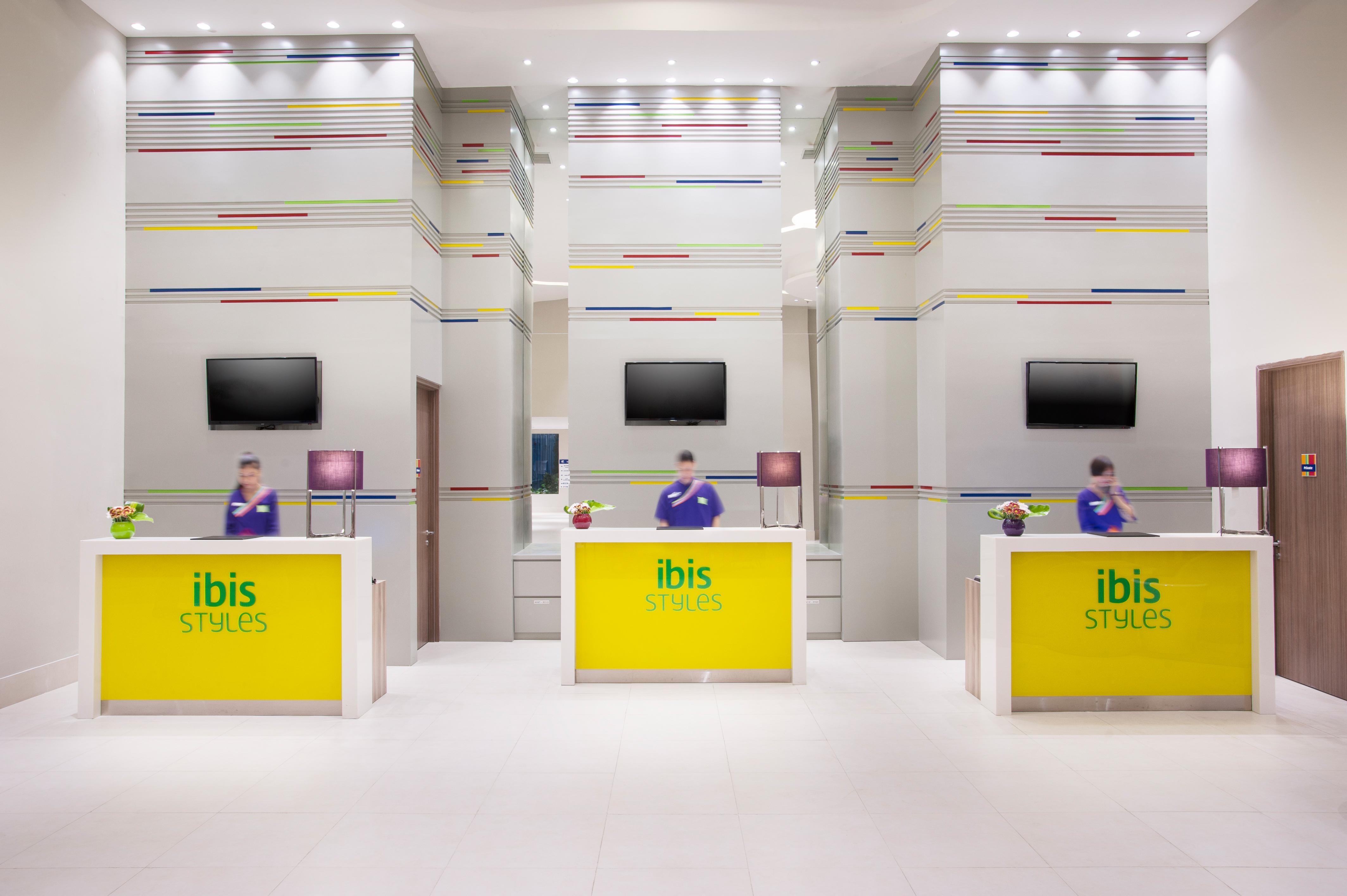 Ibis Styles Mangga Dua Square Hotel 3*