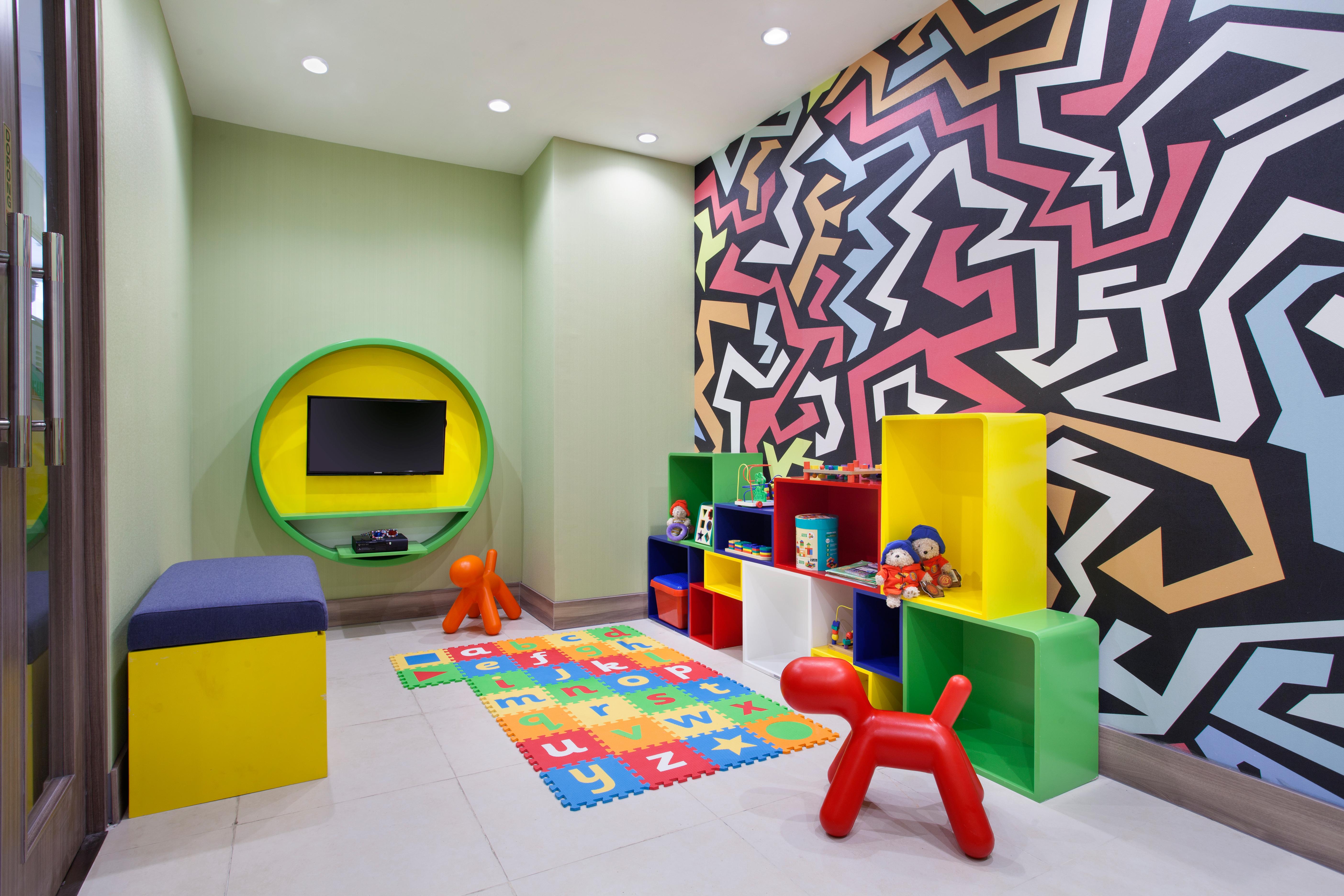 Ibis Styles Mangga Dua Square Hotel