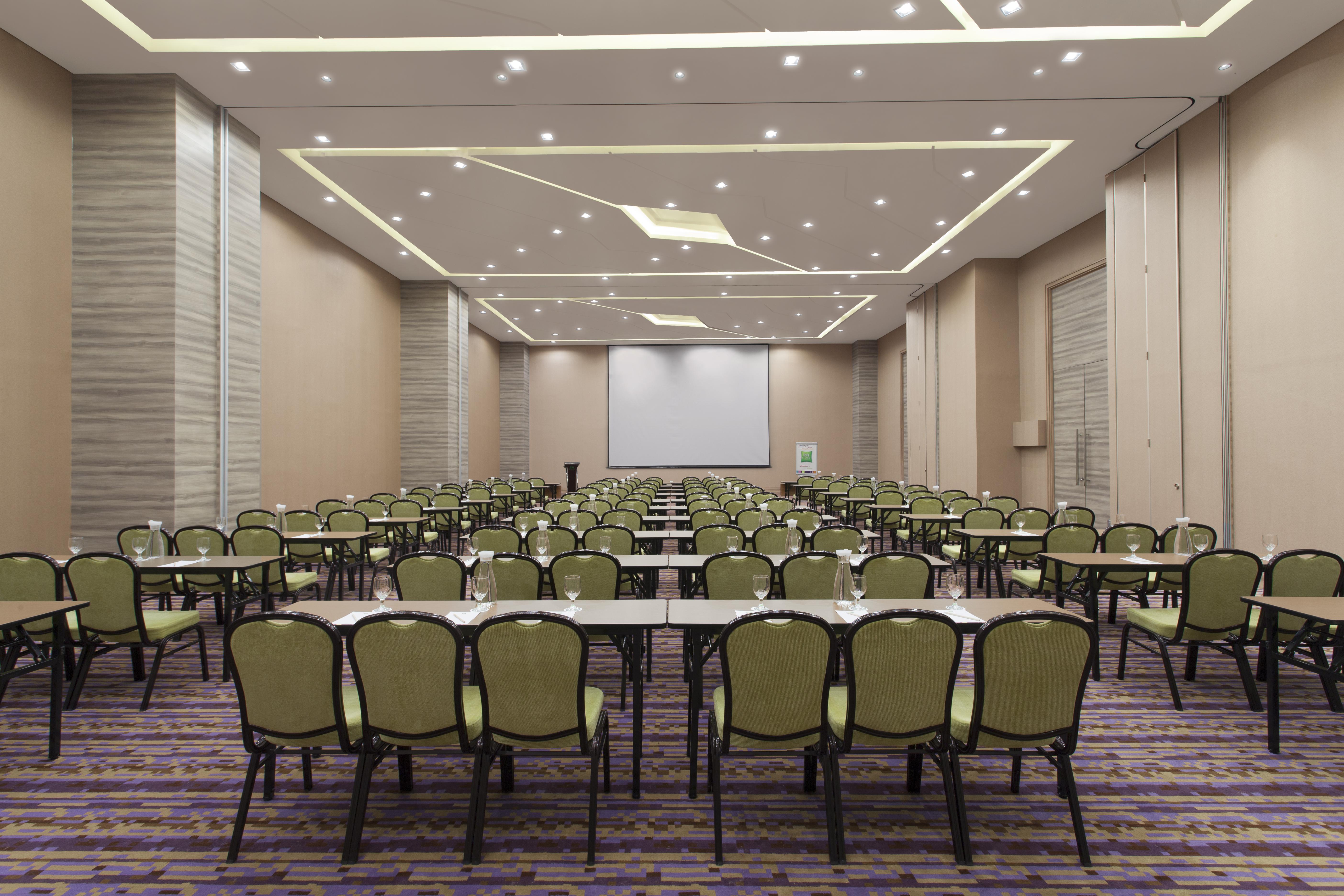 Ibis Styles Mangga Dua Square Hotel Jakarta