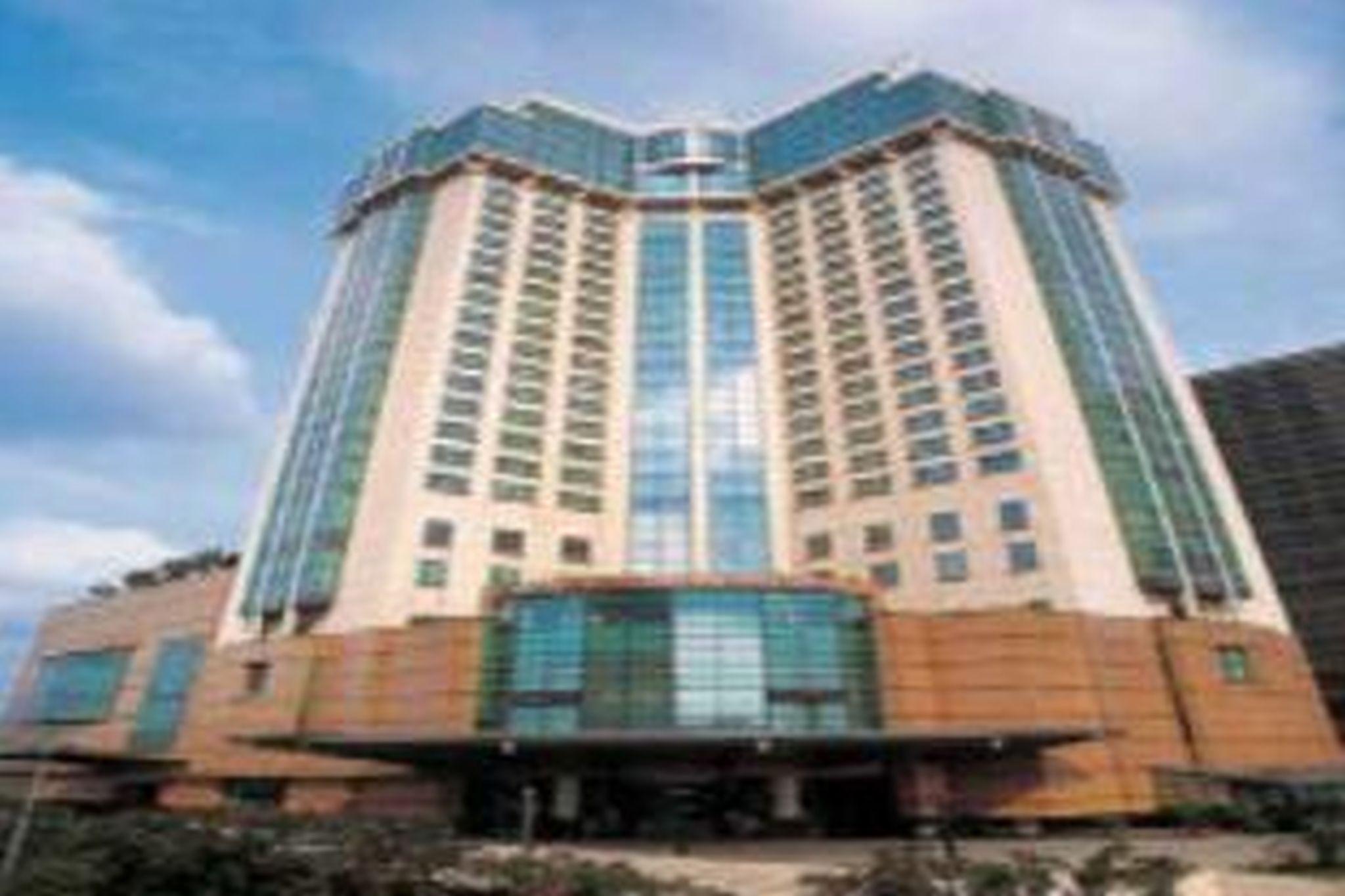 Menara Peninsula Hotel Jakarta