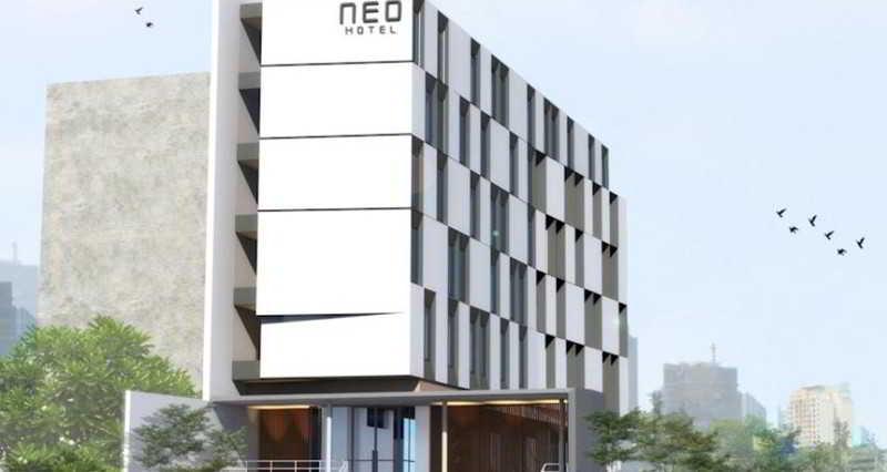 Hotel Neo Tendean By Aston Jakarta