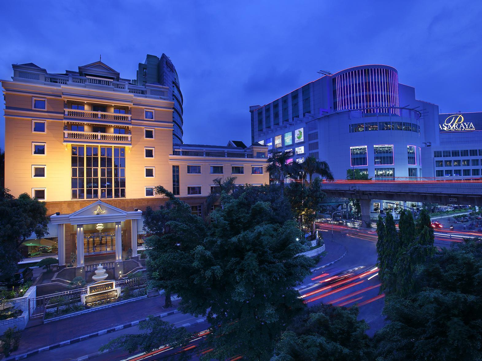 Ambhara 4* Jakarta