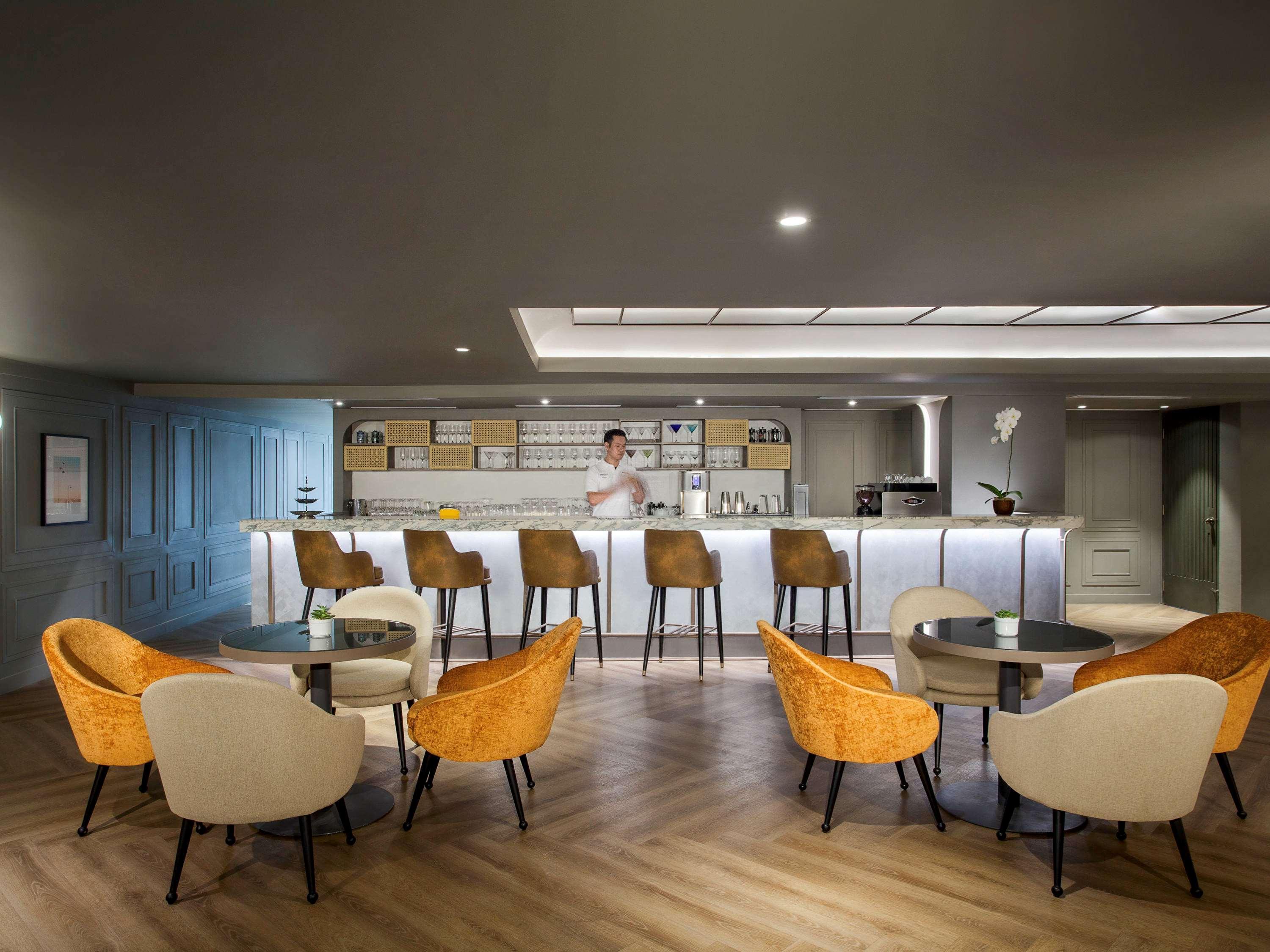 Mercure Batavia