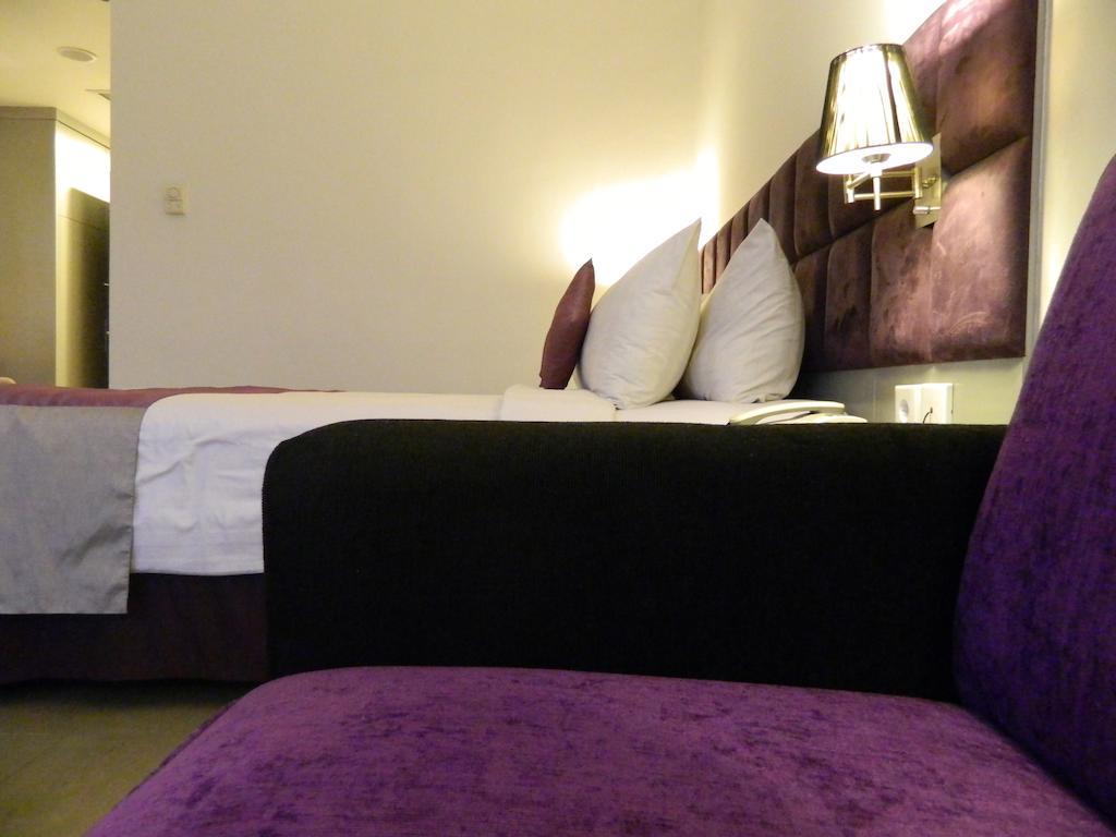 Royal Palm Hotel&conference Center Cengkareng 4* Jakarta