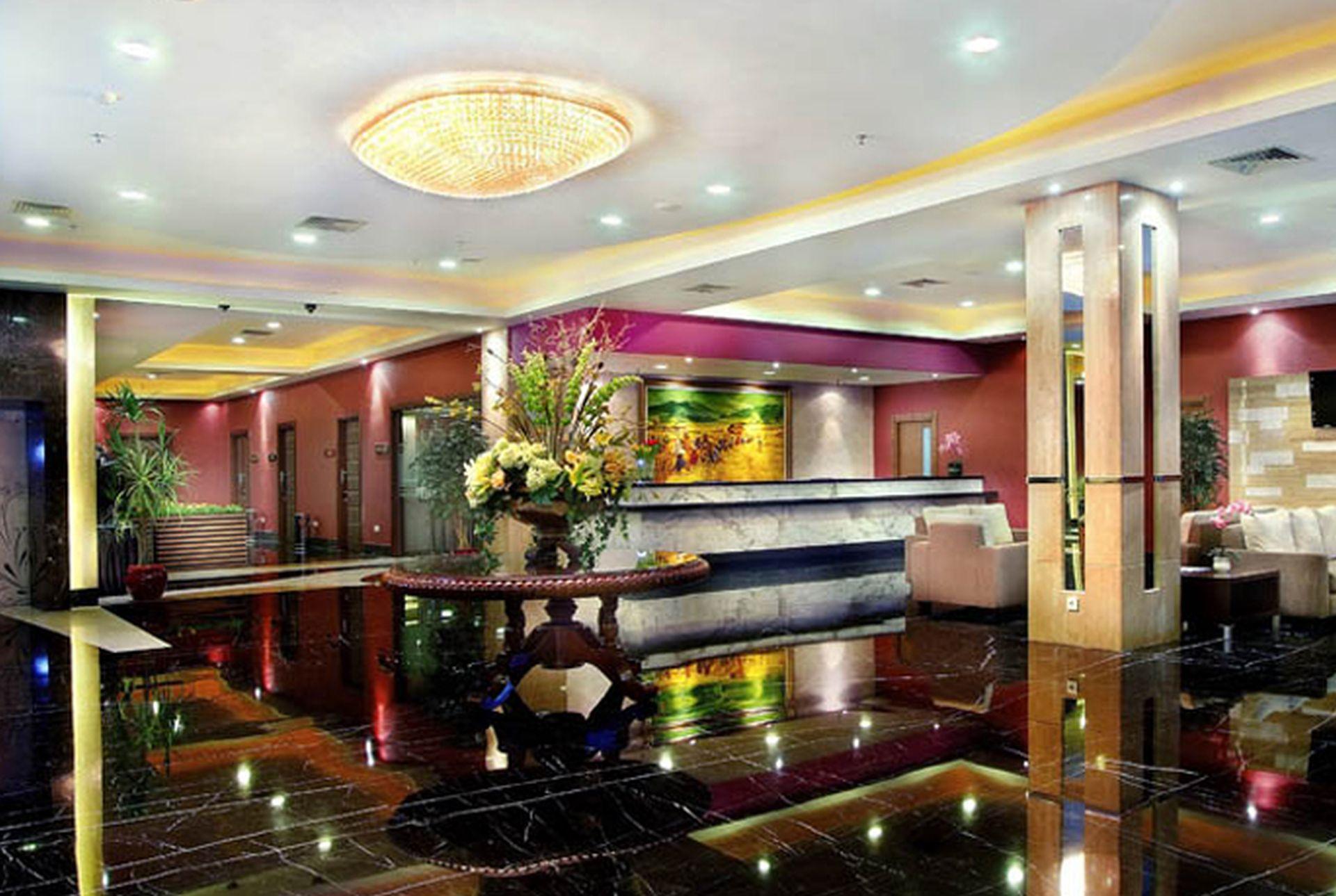 Royal Palm Hotel&conference Center Cengkareng Jakarta
