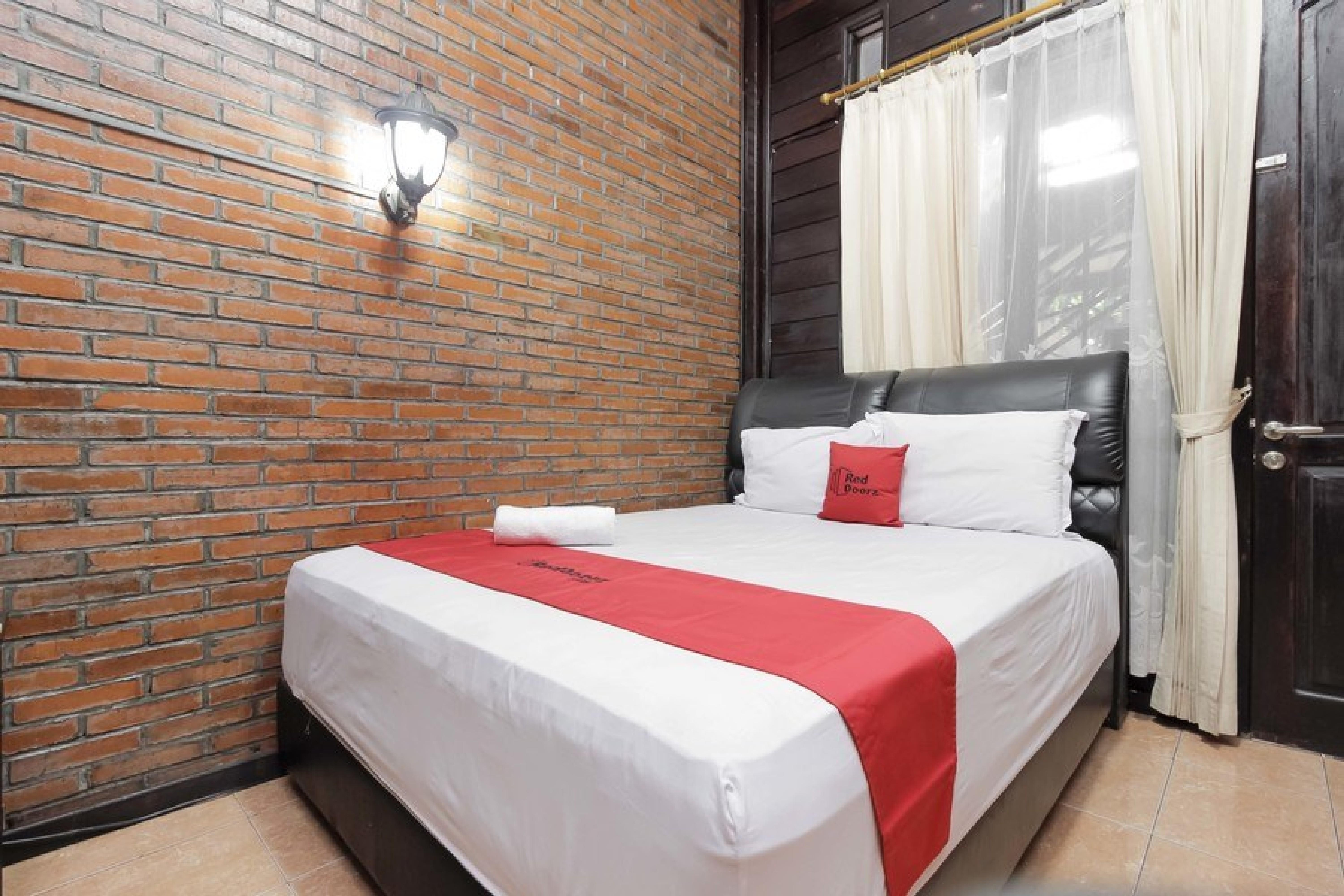 Reddoorz @ Cilandak Timur