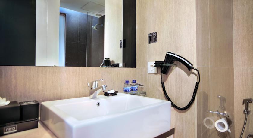 Hotel Neo Mangga Dua By Aston