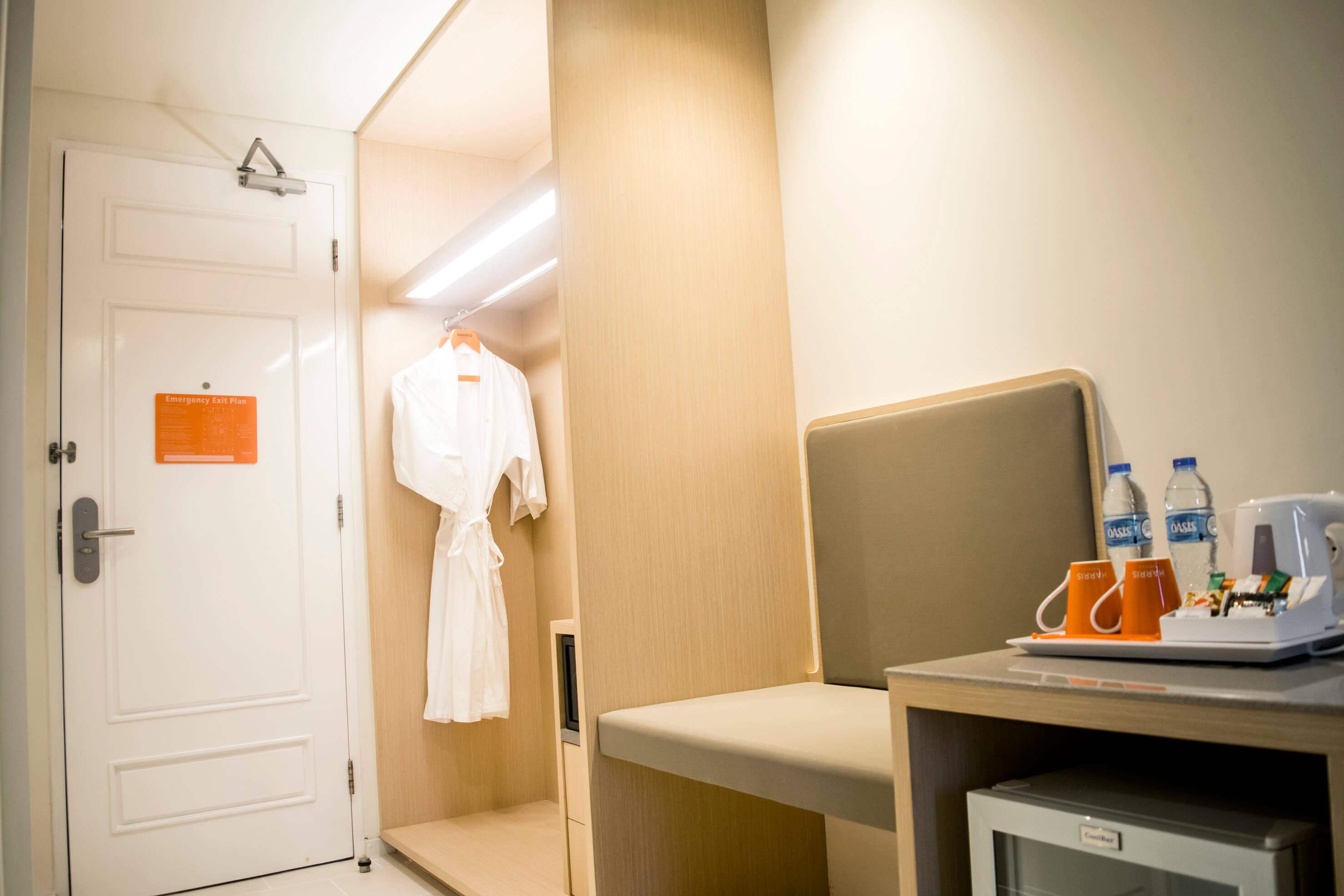 Harris Fx Sudirman Hotel 4*