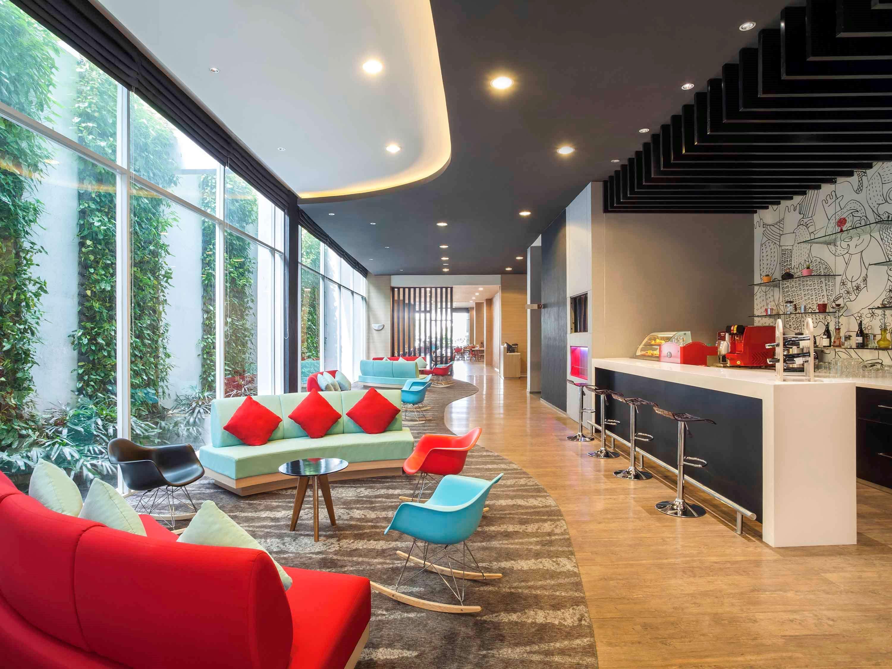 Ibis Harmoni Hotel 3*