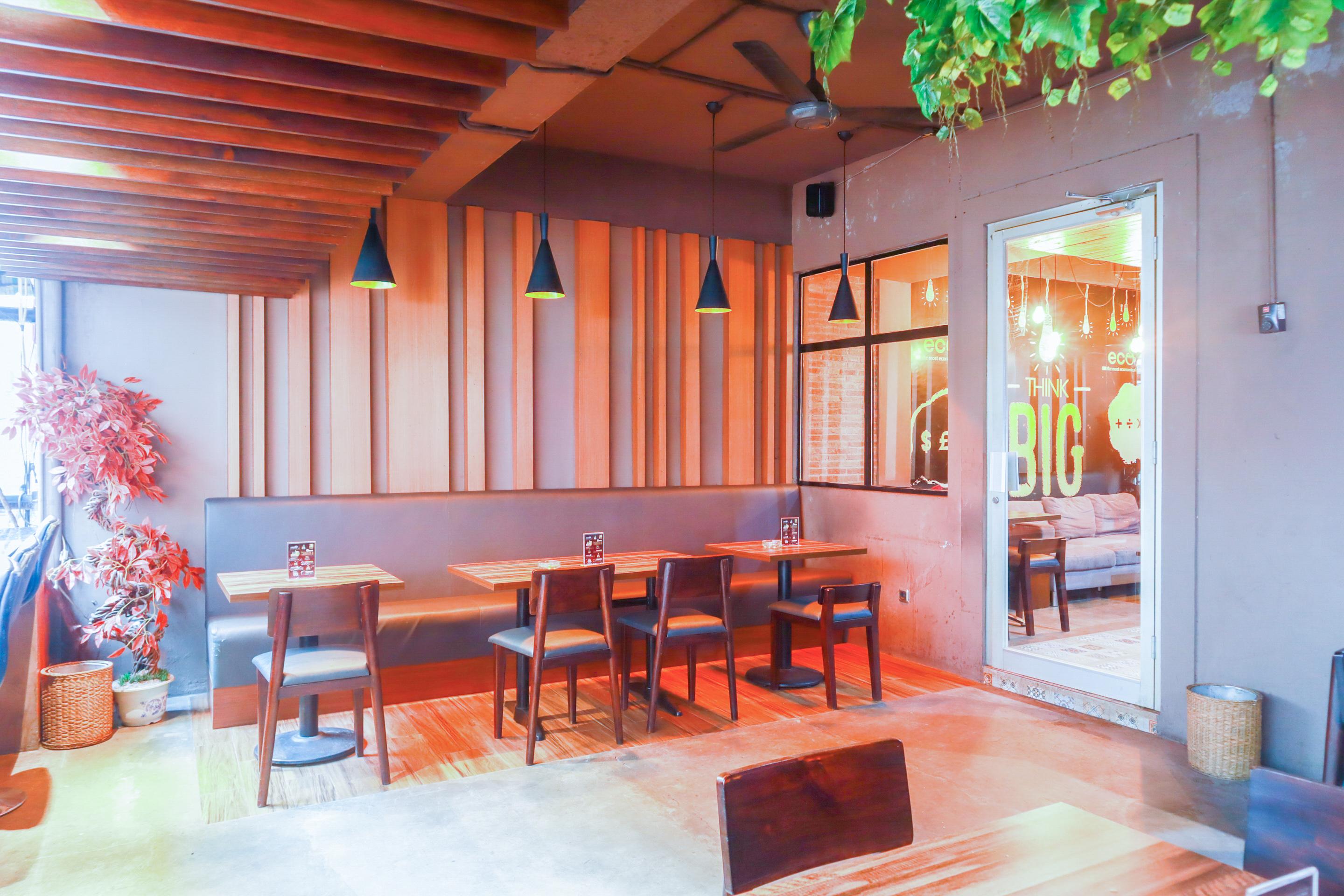 Urbanview Bes Mangga Besar By Reddoorz Khách sạn 3*
