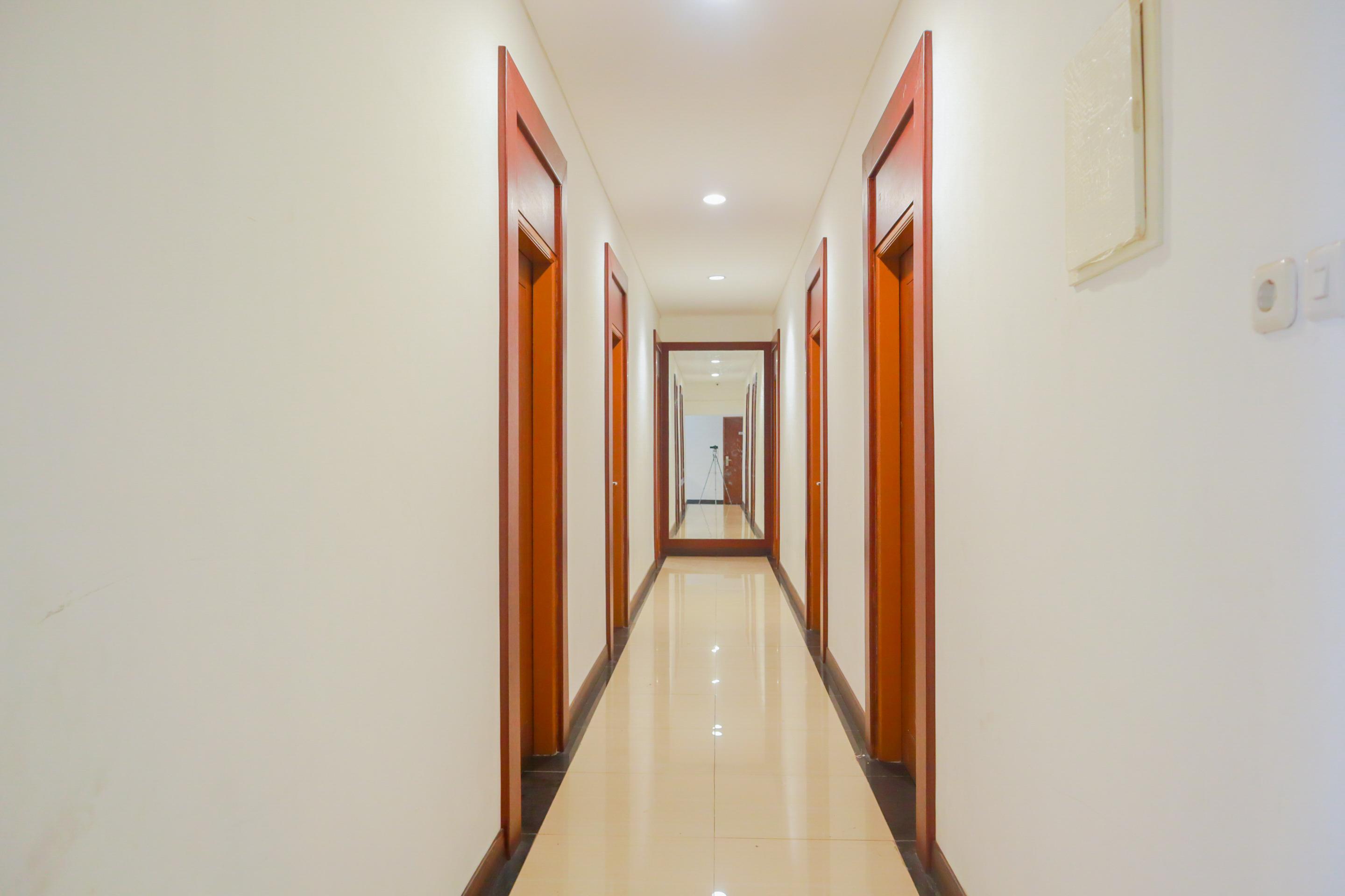 Urbanview Bes Mangga Besar By Reddoorz