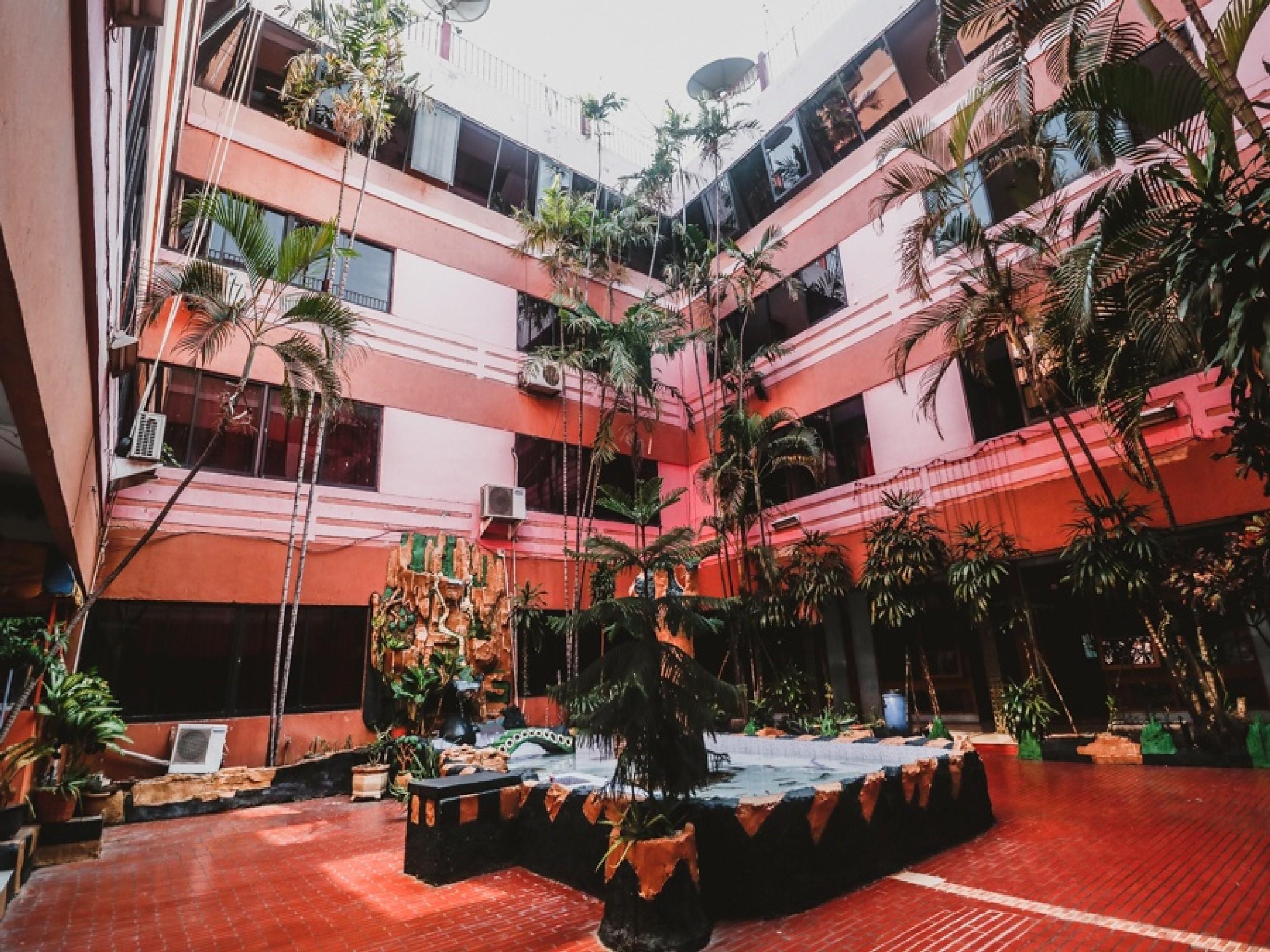 Reddoorz Near Rscm Jakarta