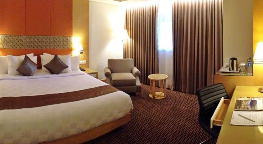 Sedayu Kelapa Gading Hotel 4*