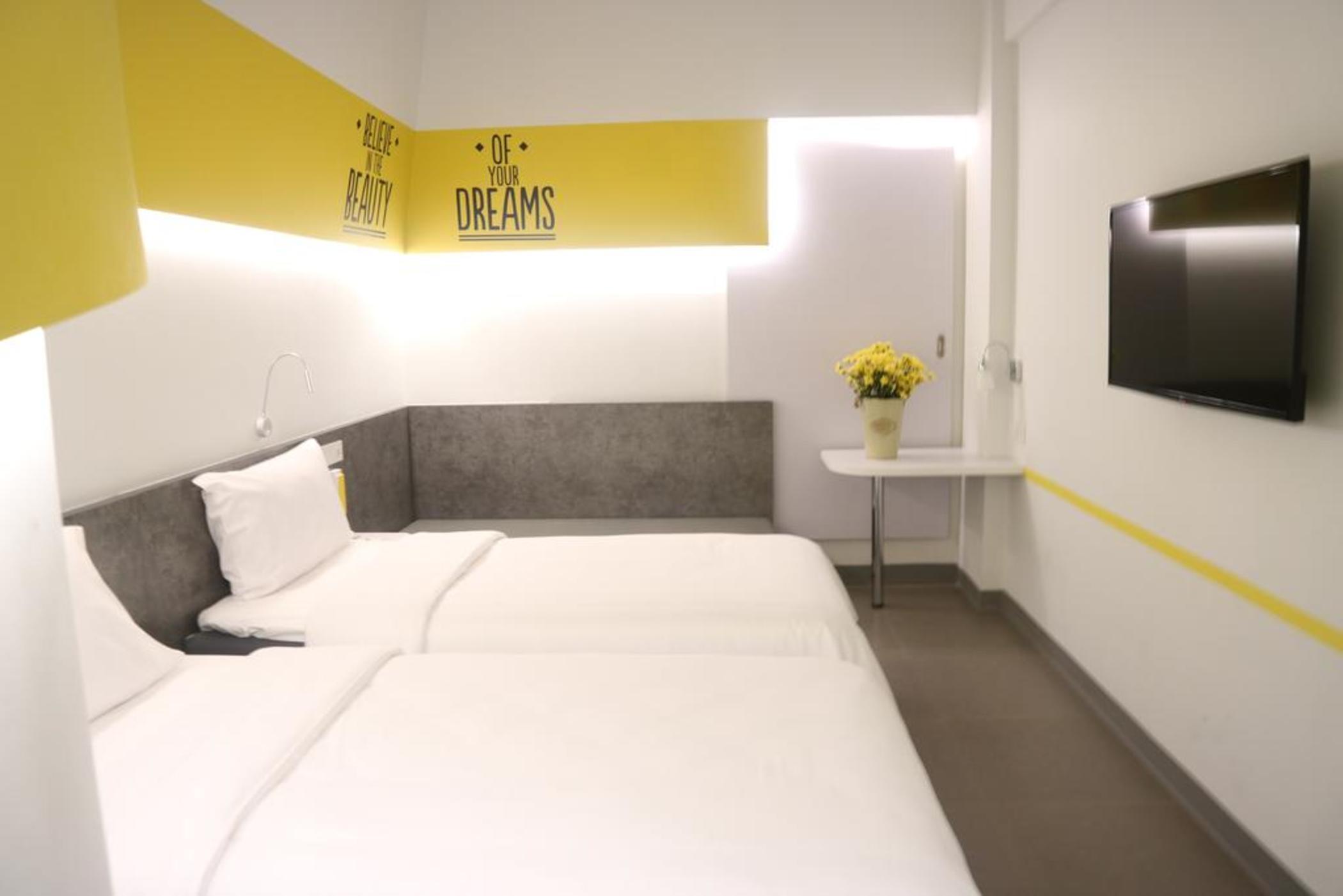 Yello Manggarai Hotel