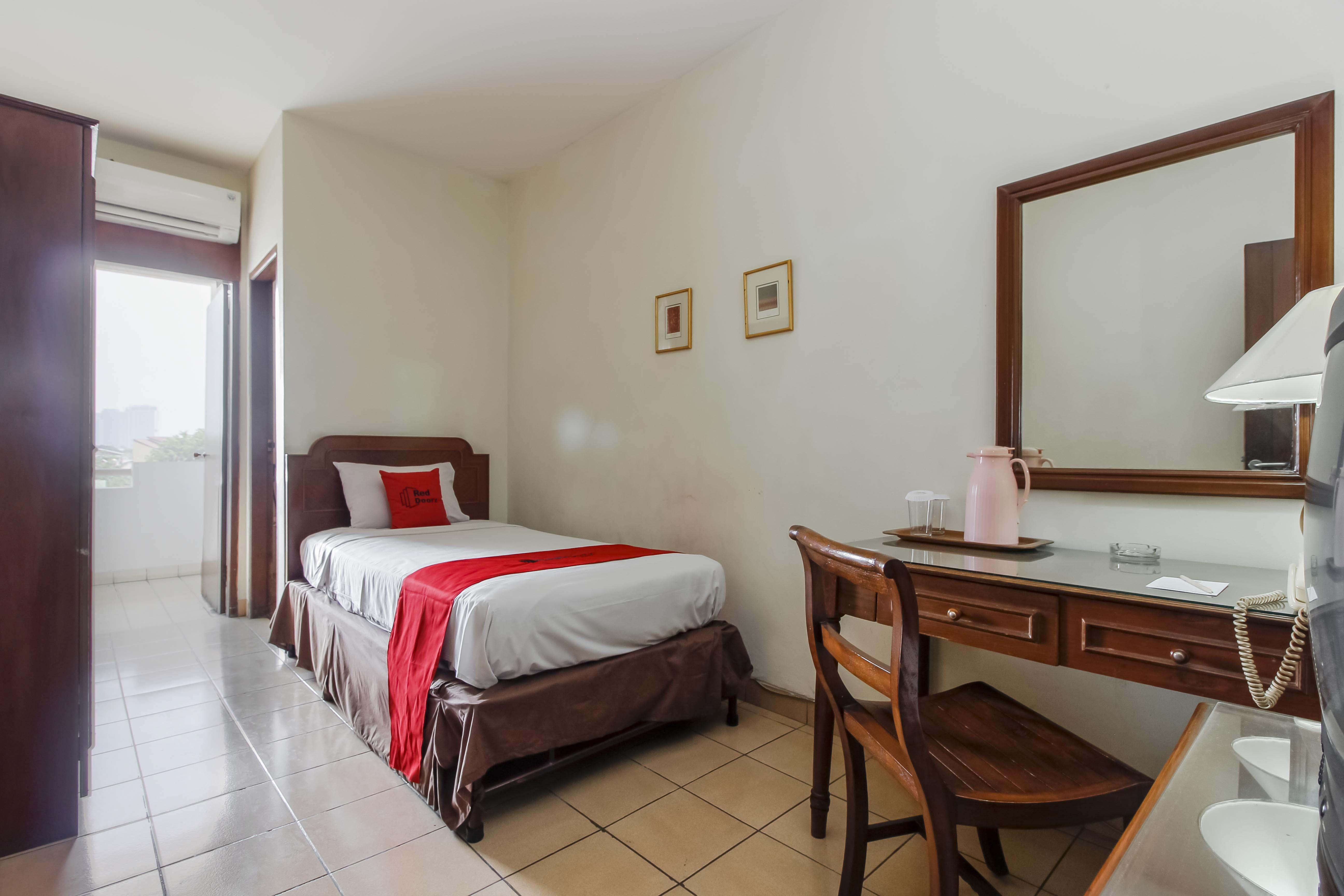 Reddoorz At Pitagiri Gbk Senayan Guest house Jakarta