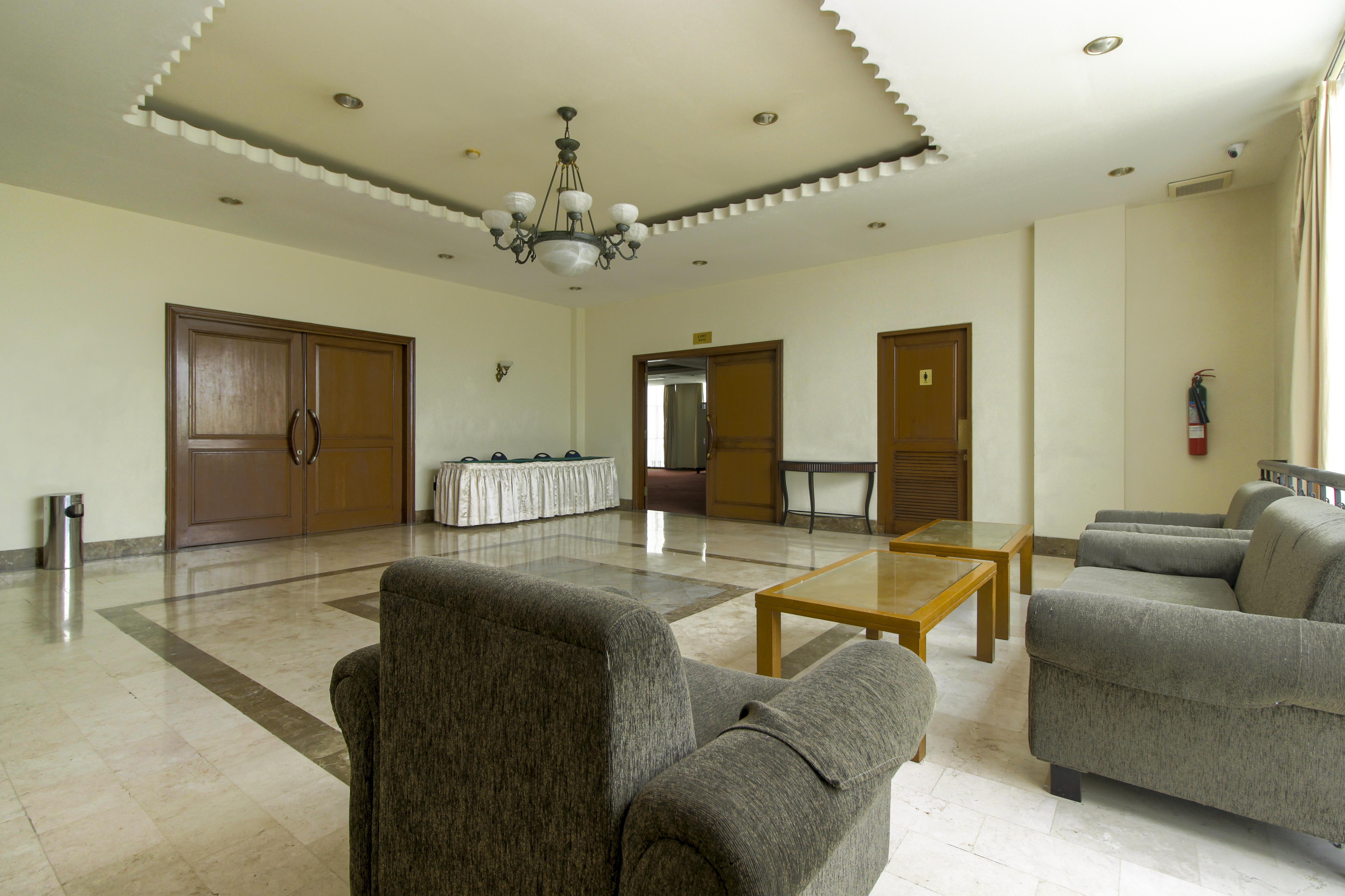 Reddoorz At Pitagiri Gbk Senayan Guest house 3*